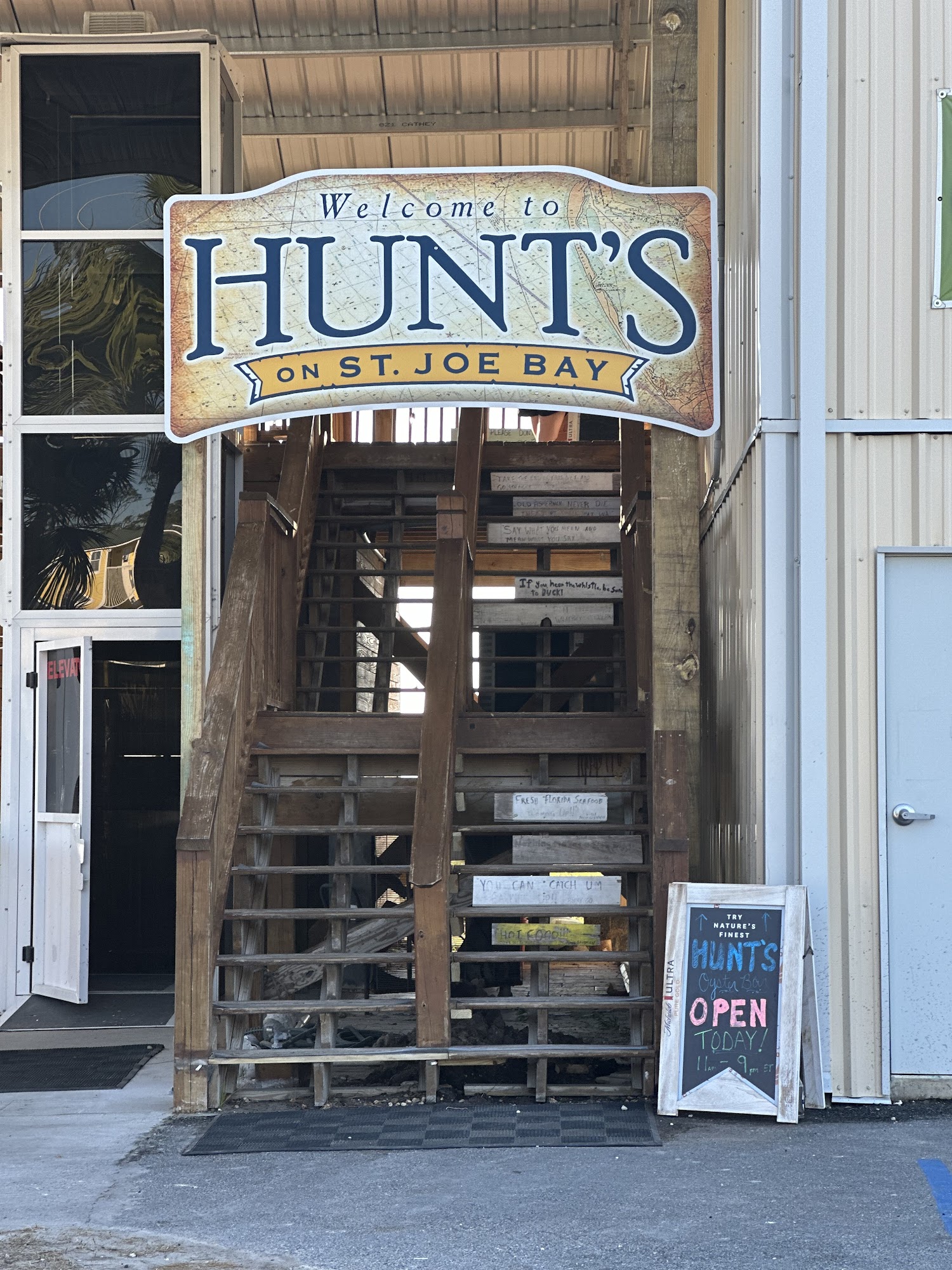 Hunt's on St Joe Bay Port Saint Joe