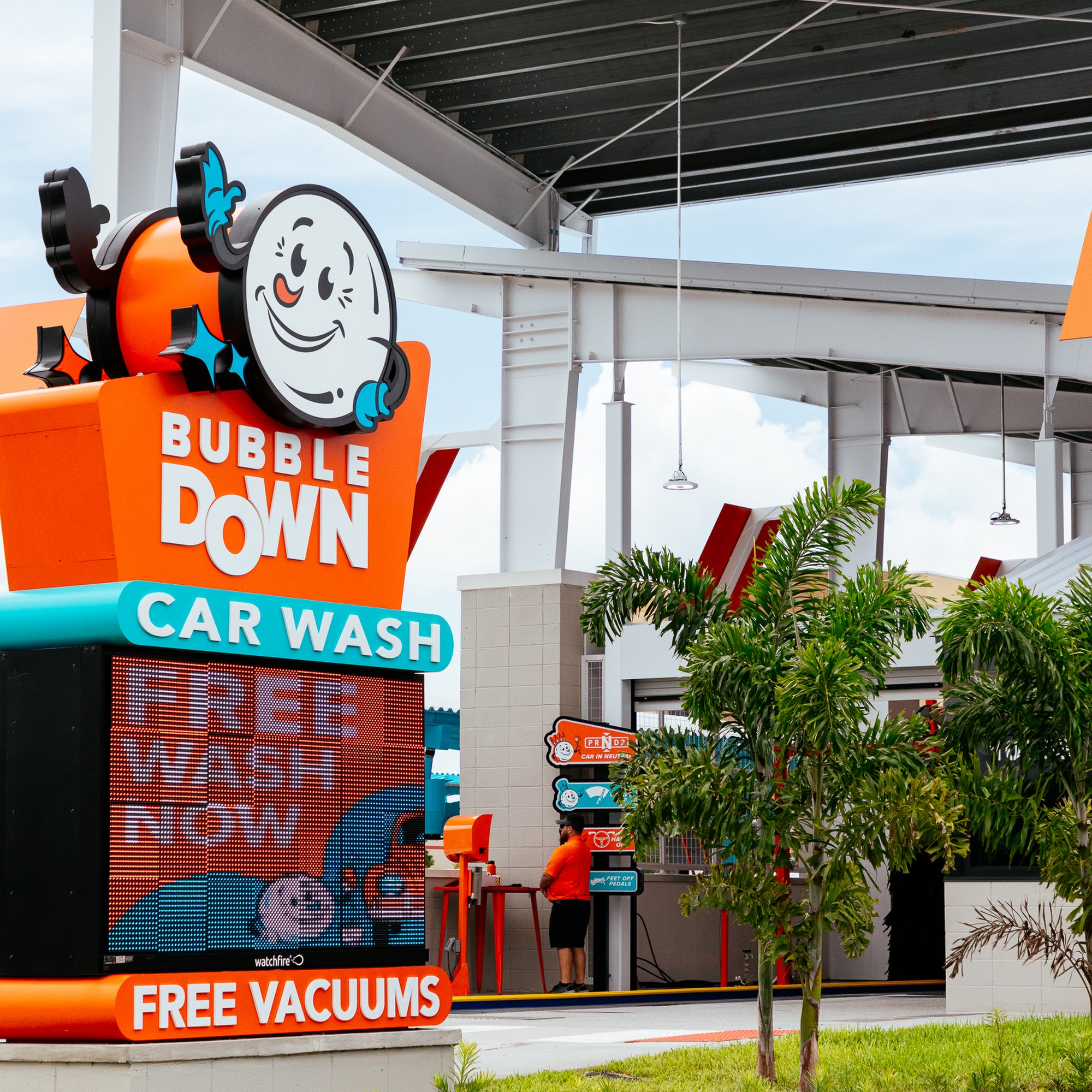 Bubble Down Car Wash