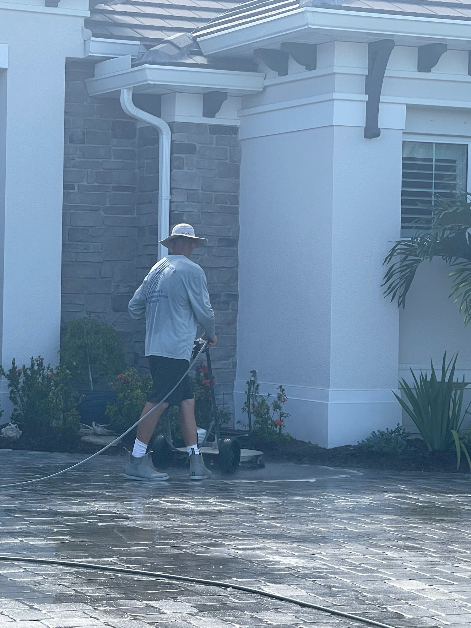 Kenneth Horn Pressure Washing & Roof Cleaning