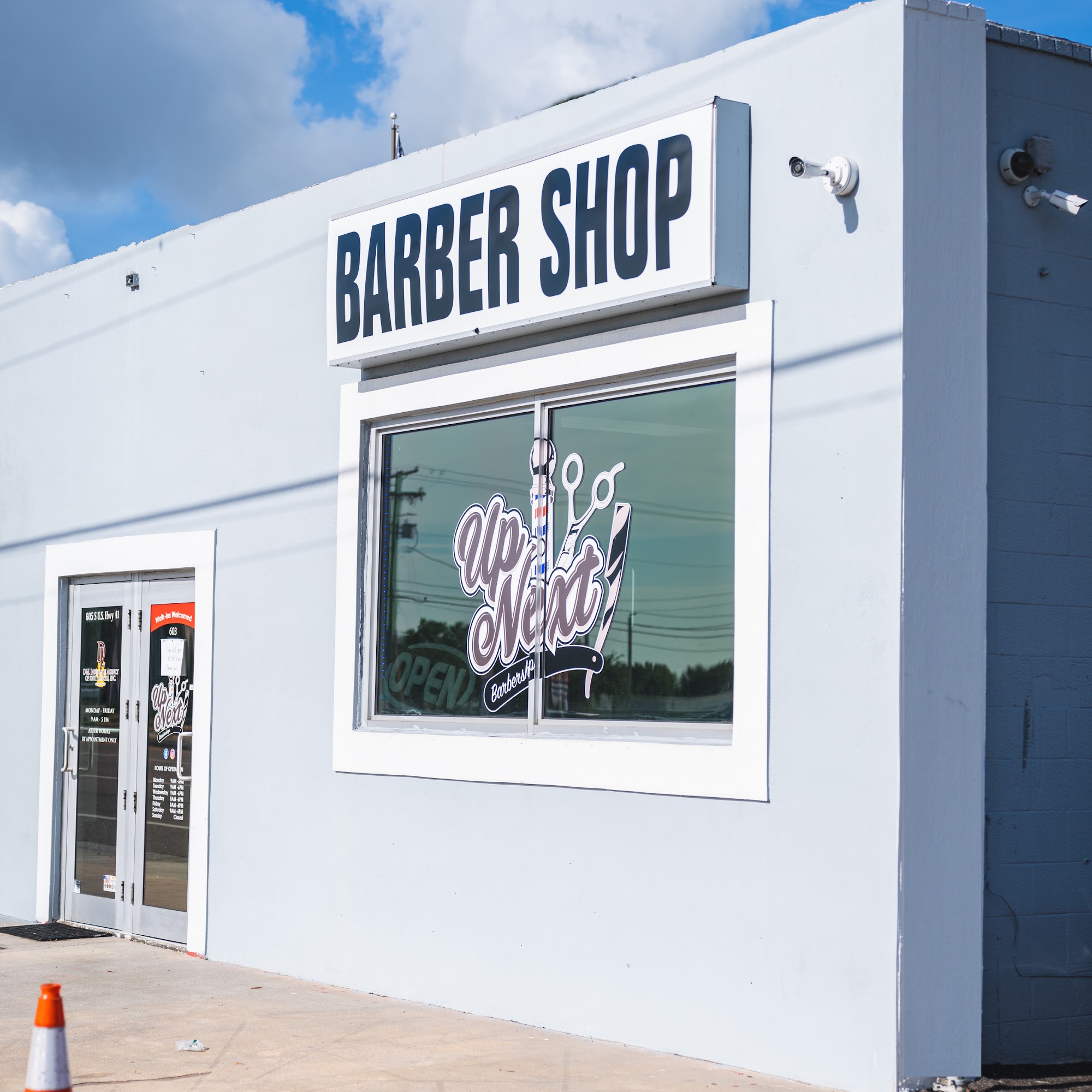 Up Next Barbershop 603 S U.S. Hwy 41, Ruskin Florida 33570