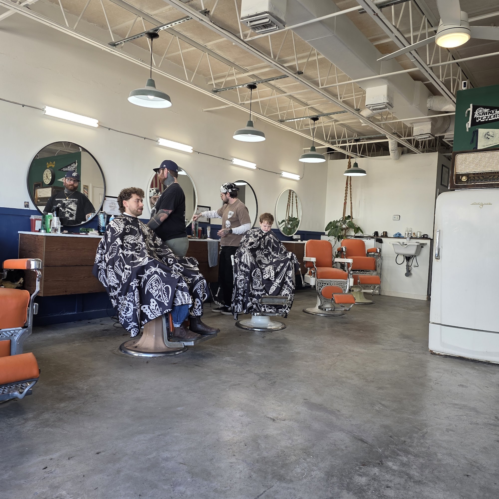 Loman Barber 7322 Central Ave, St. Petersburg Florida 33707
