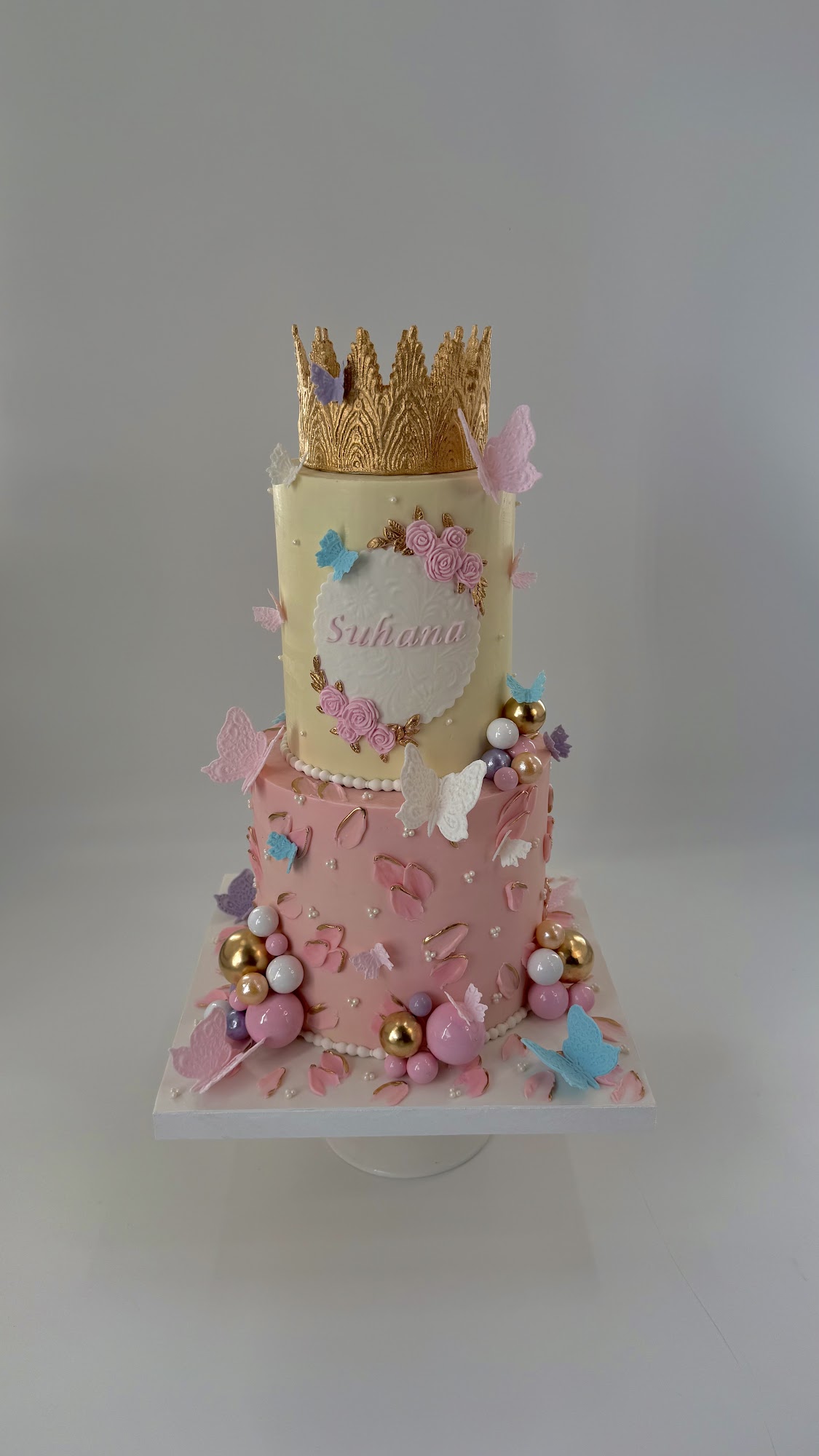 Lina's Cakes by Design Menu