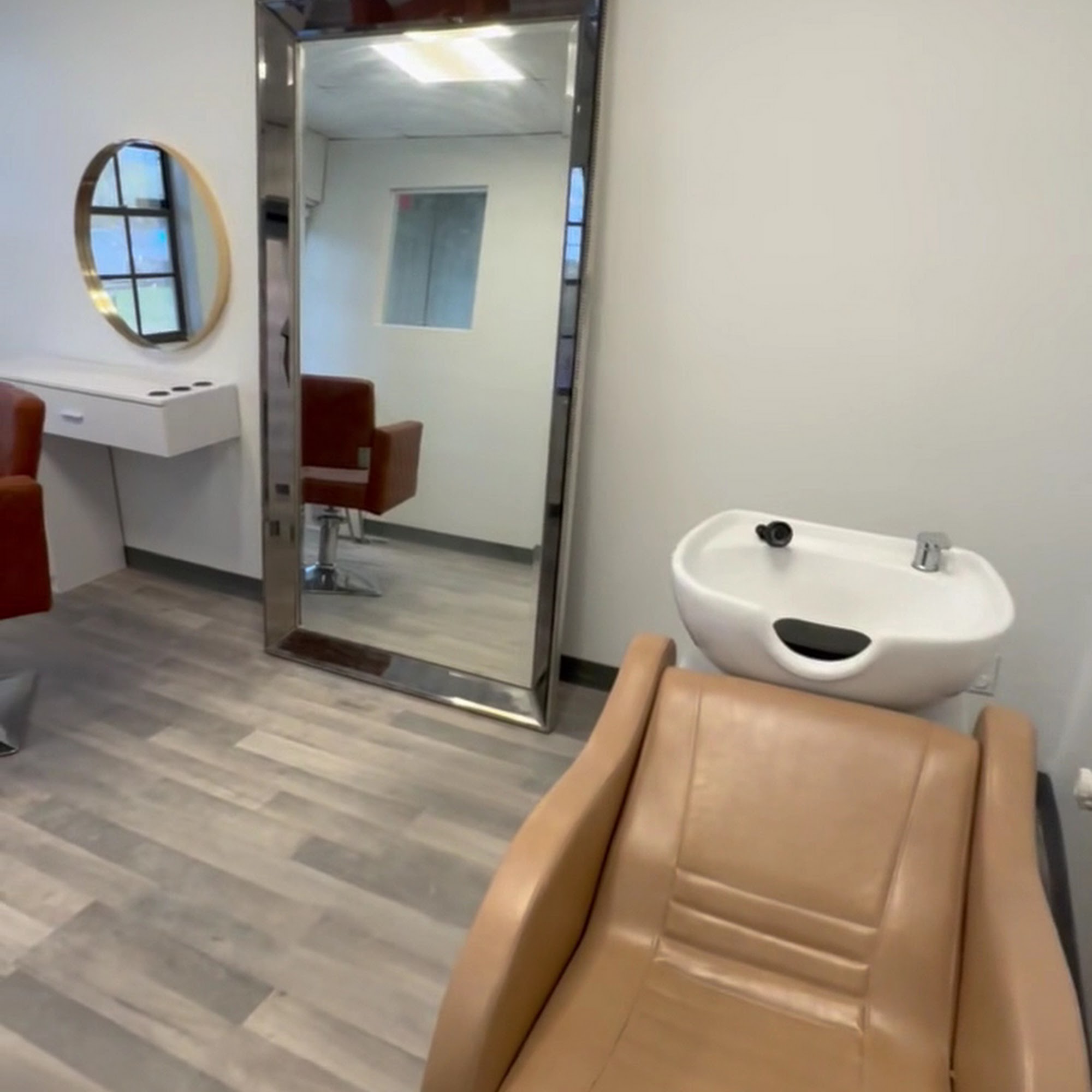 The Cave Salon Studios 820 W Lake Mary Blvd Suite# 102, Sanford Florida 32773