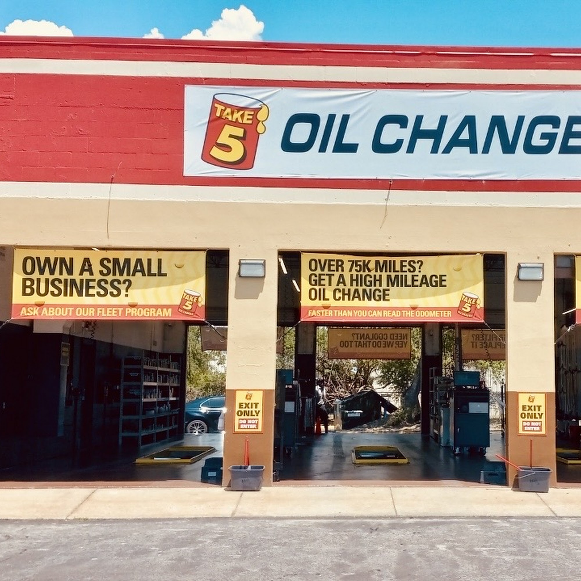 Take 5 Oil Change