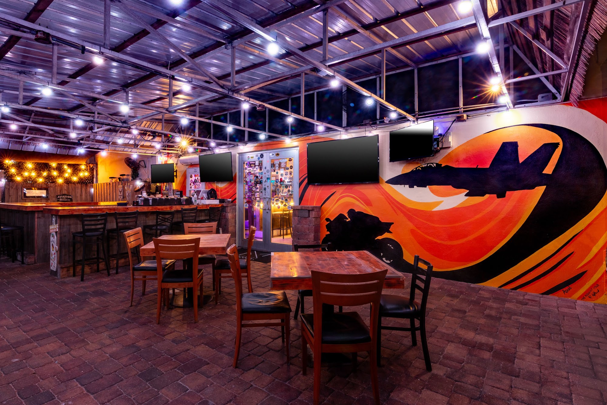 Mavericks 321 Satellite Beach