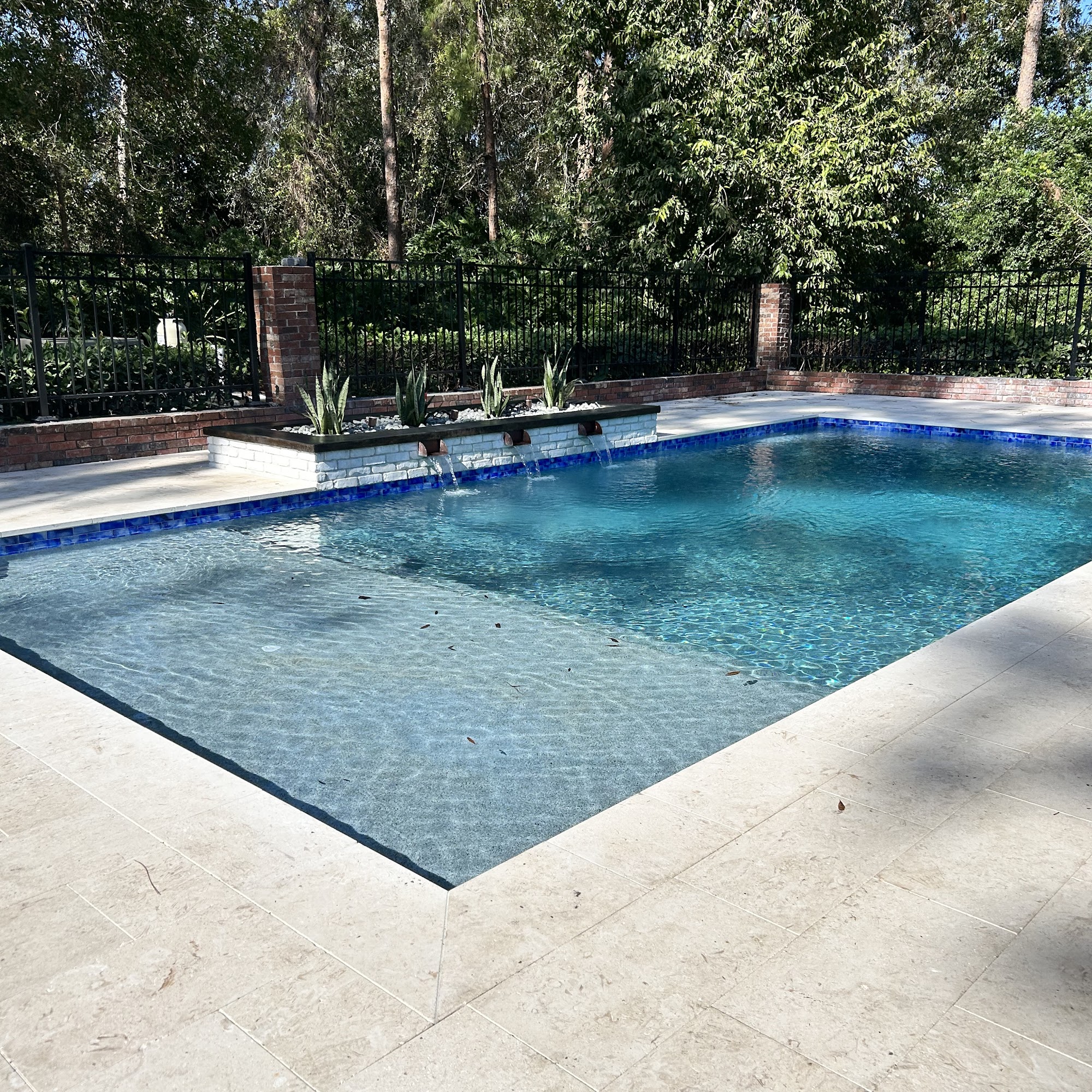 Artistic Spas And Pools