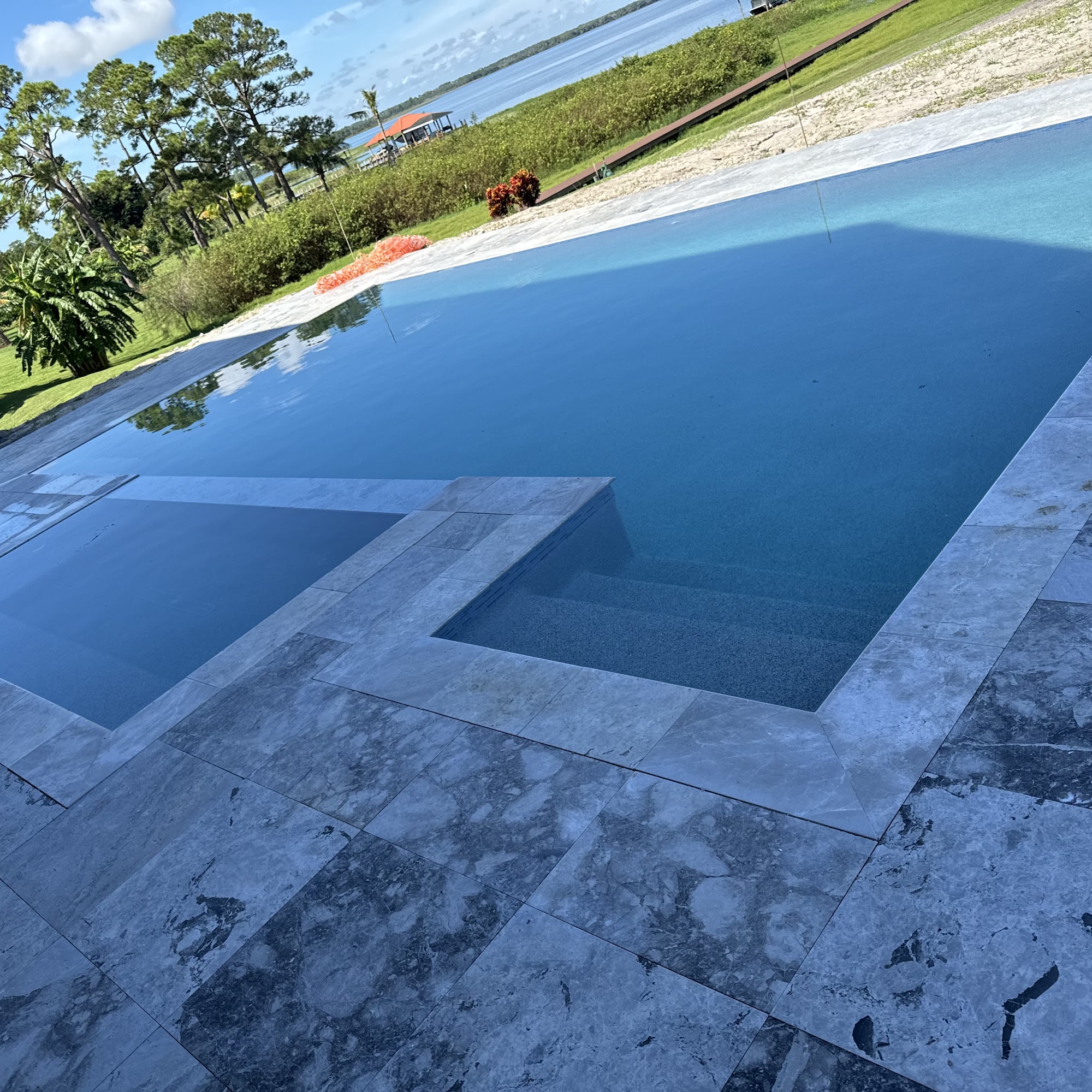 Artistic Spas And Pools