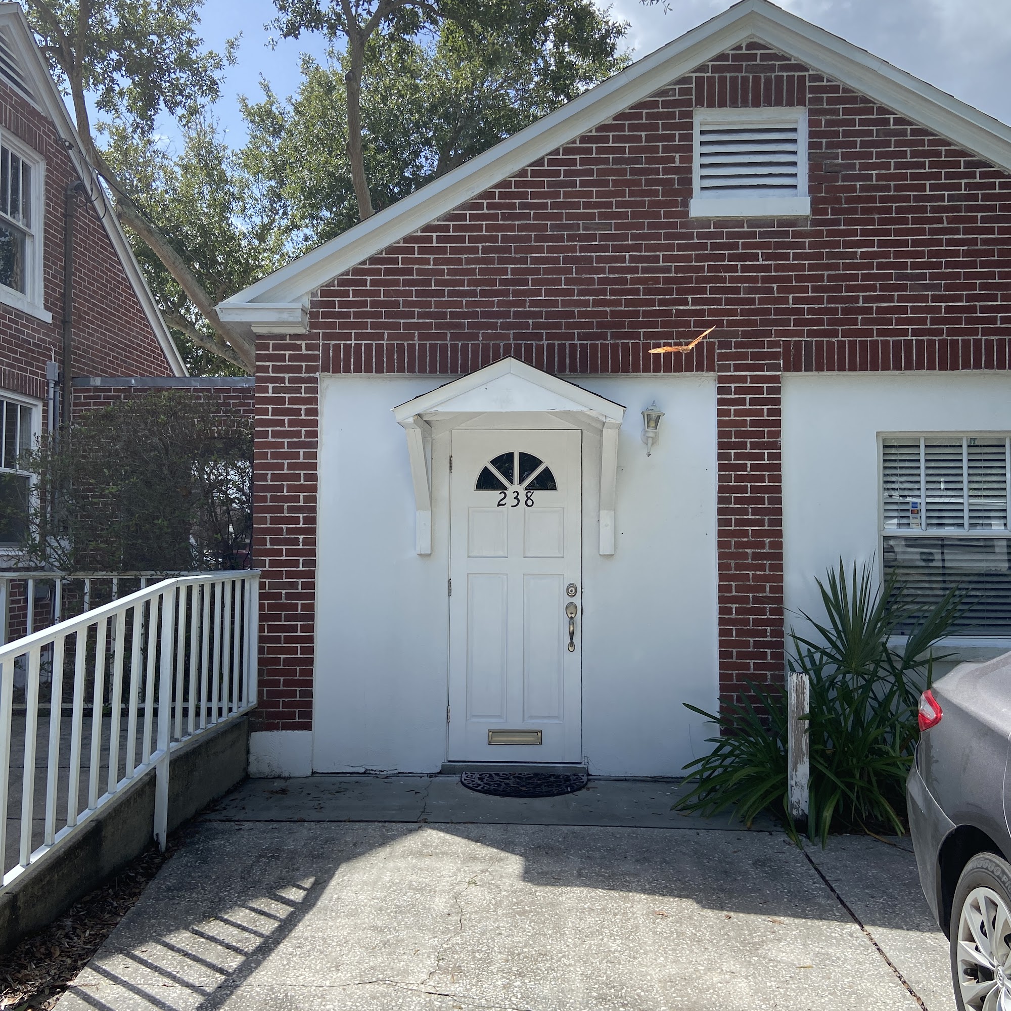 The Flow Garden 238 Magnolia Ave, Sebring Florida 33870