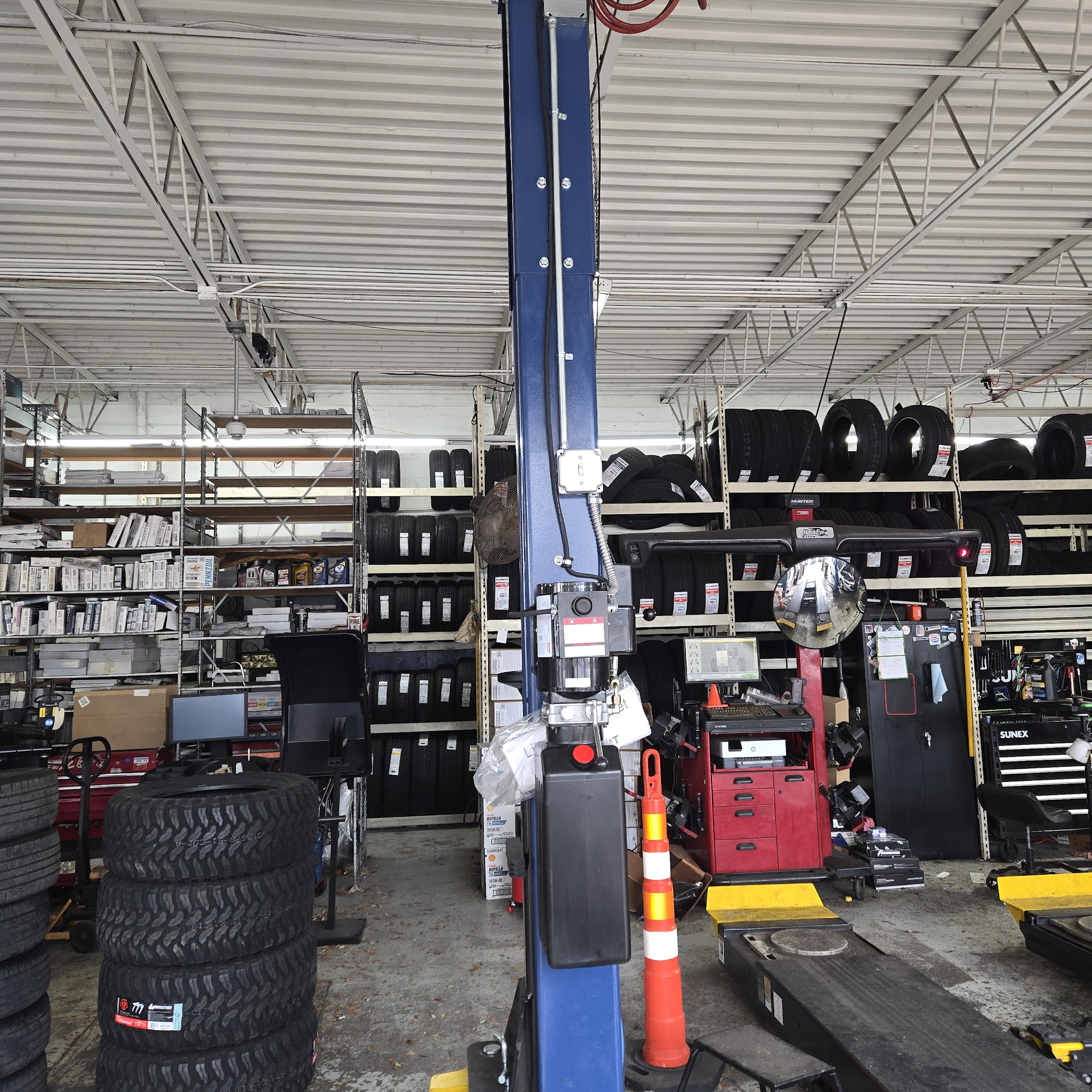 Blue Sky Electrical Services LLC 8168 Flame Vine Ave, Seminole Florida 33777