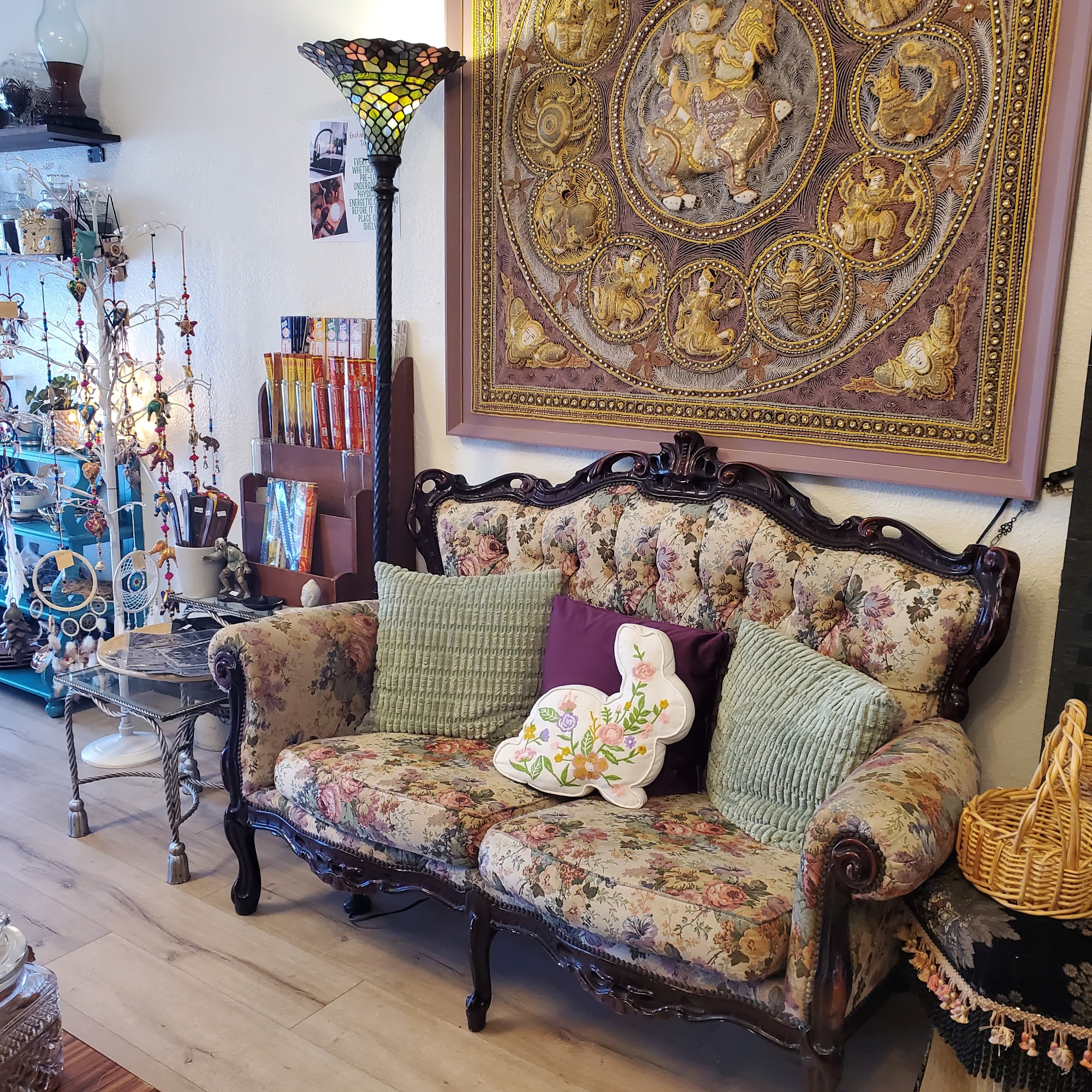 Metaphysical Resale Shop, Enchanted Treasures Trading Co. Seminole