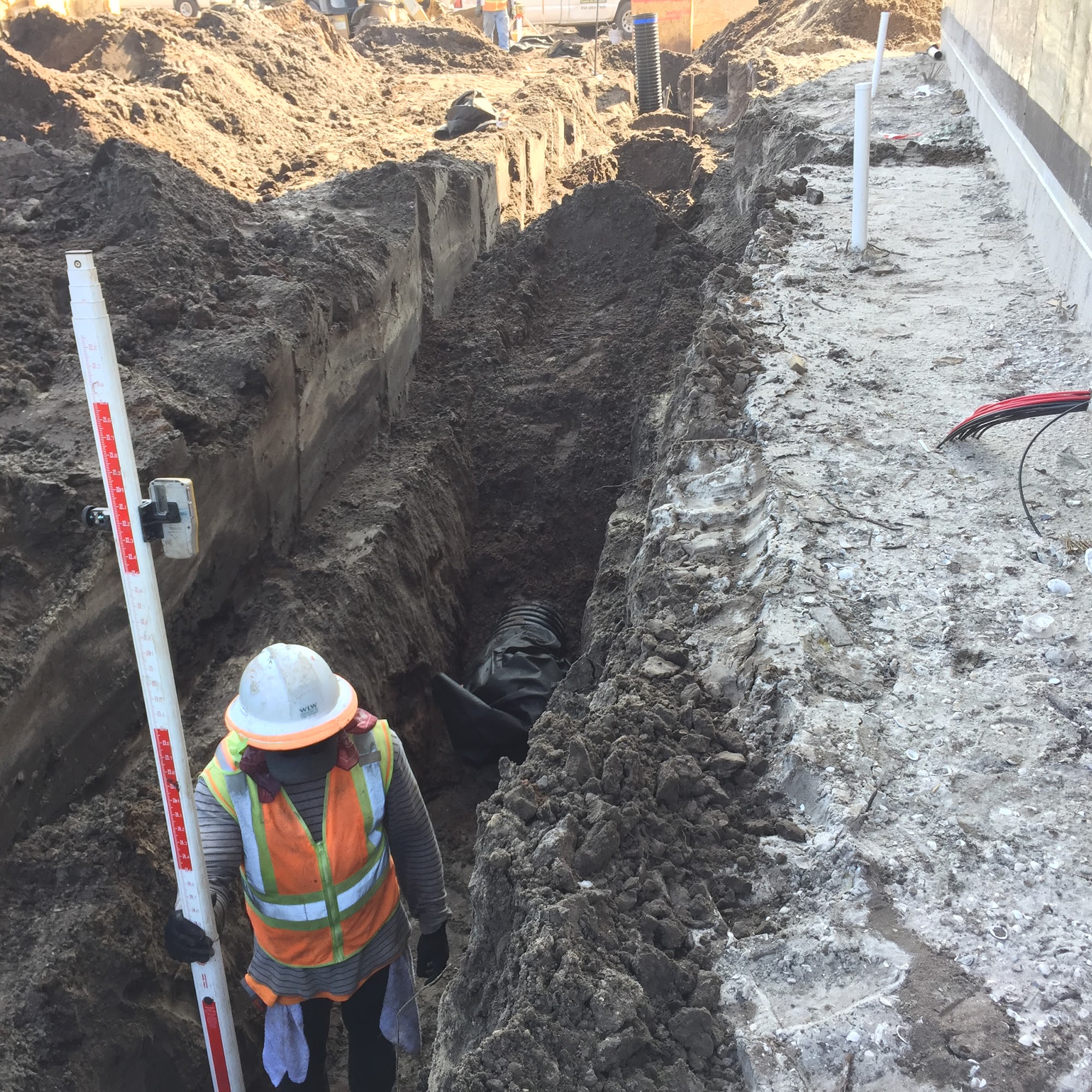 WLW Construction Inc