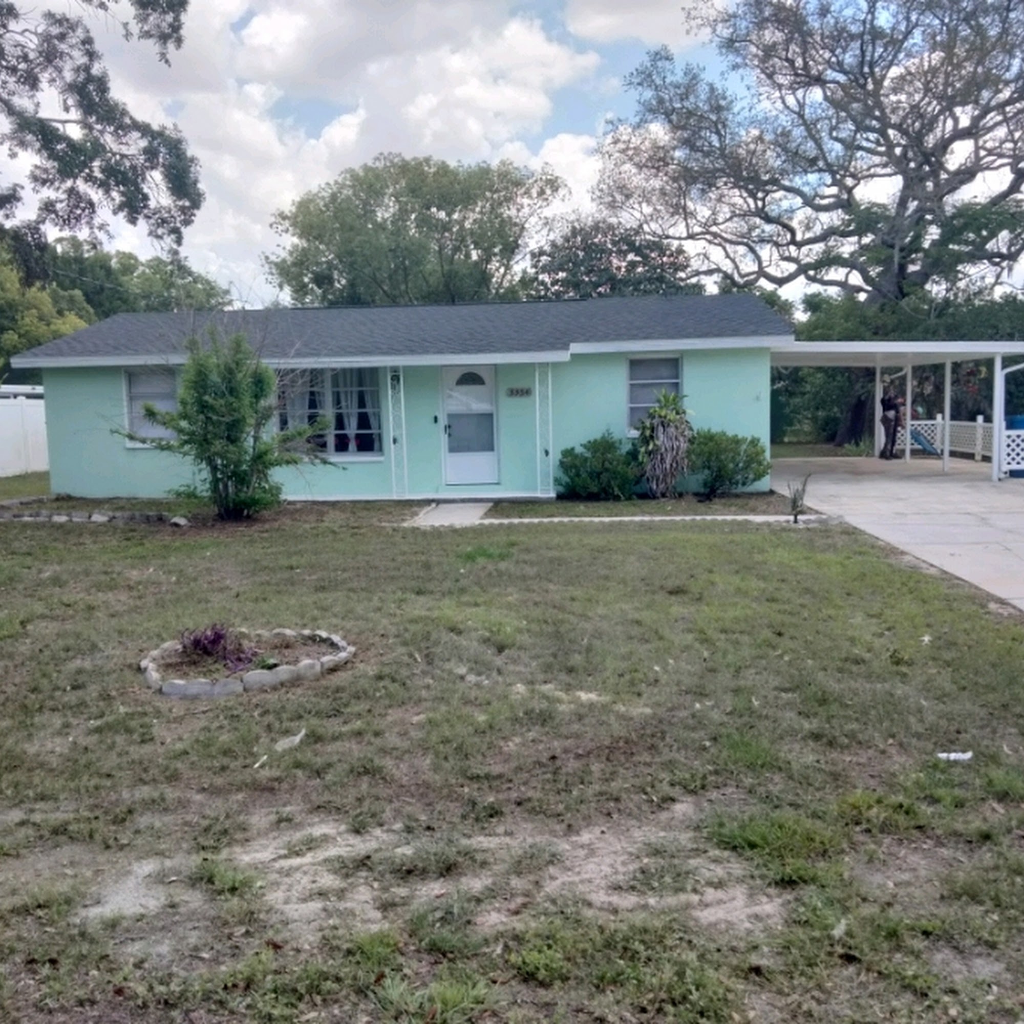 Dwight's Landscaping 9264 Northcliffe Blvd, Spring Hill Florida 34606