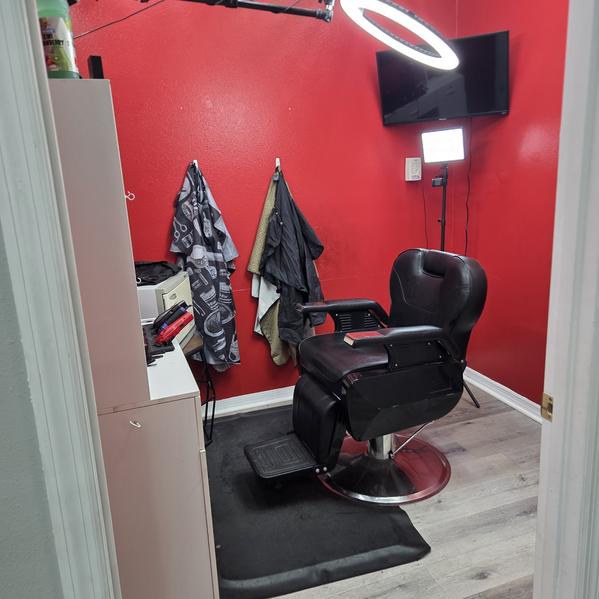 RC Cutz 4117 Mariner Blvd, Spring Hill Florida 34609