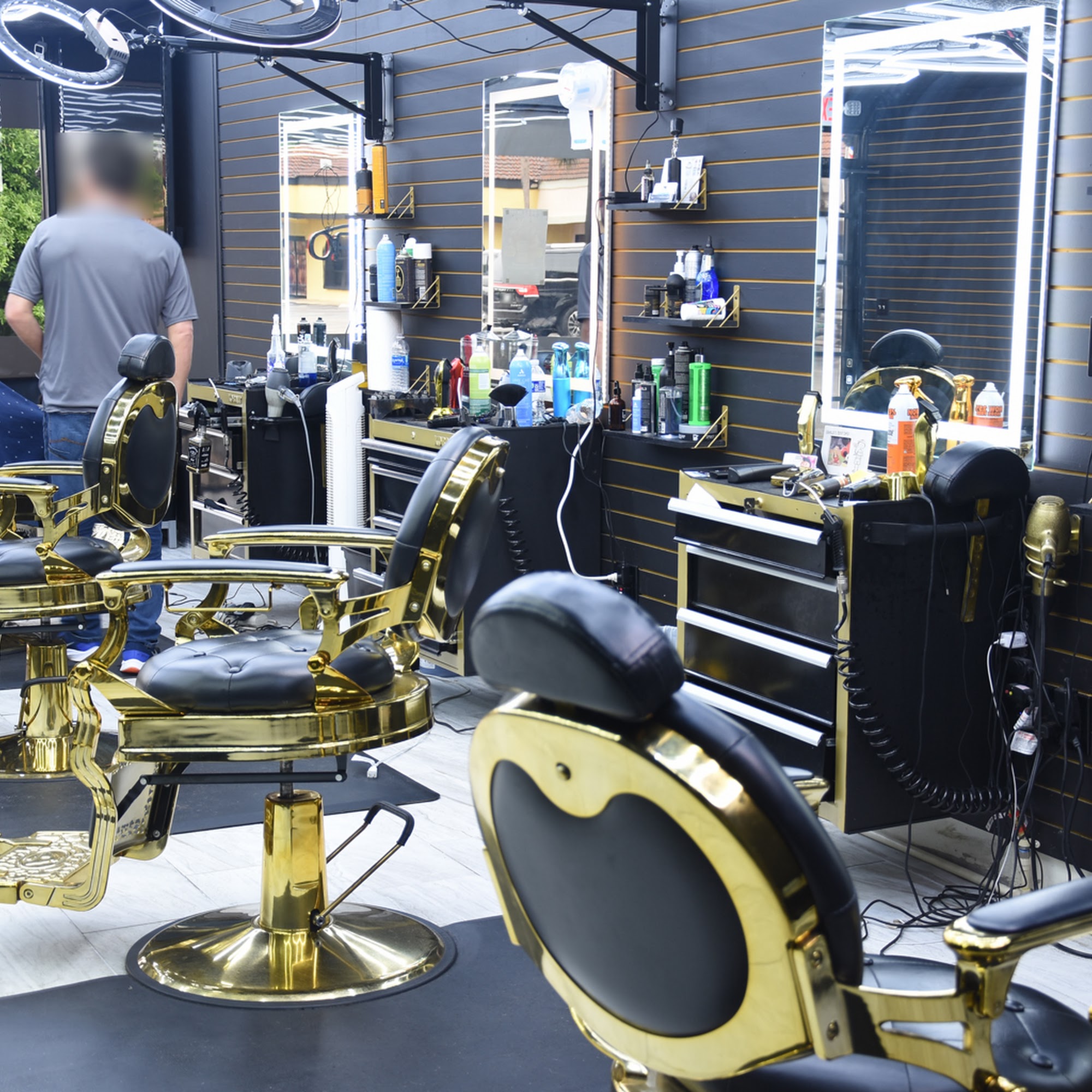 Golden barber shop