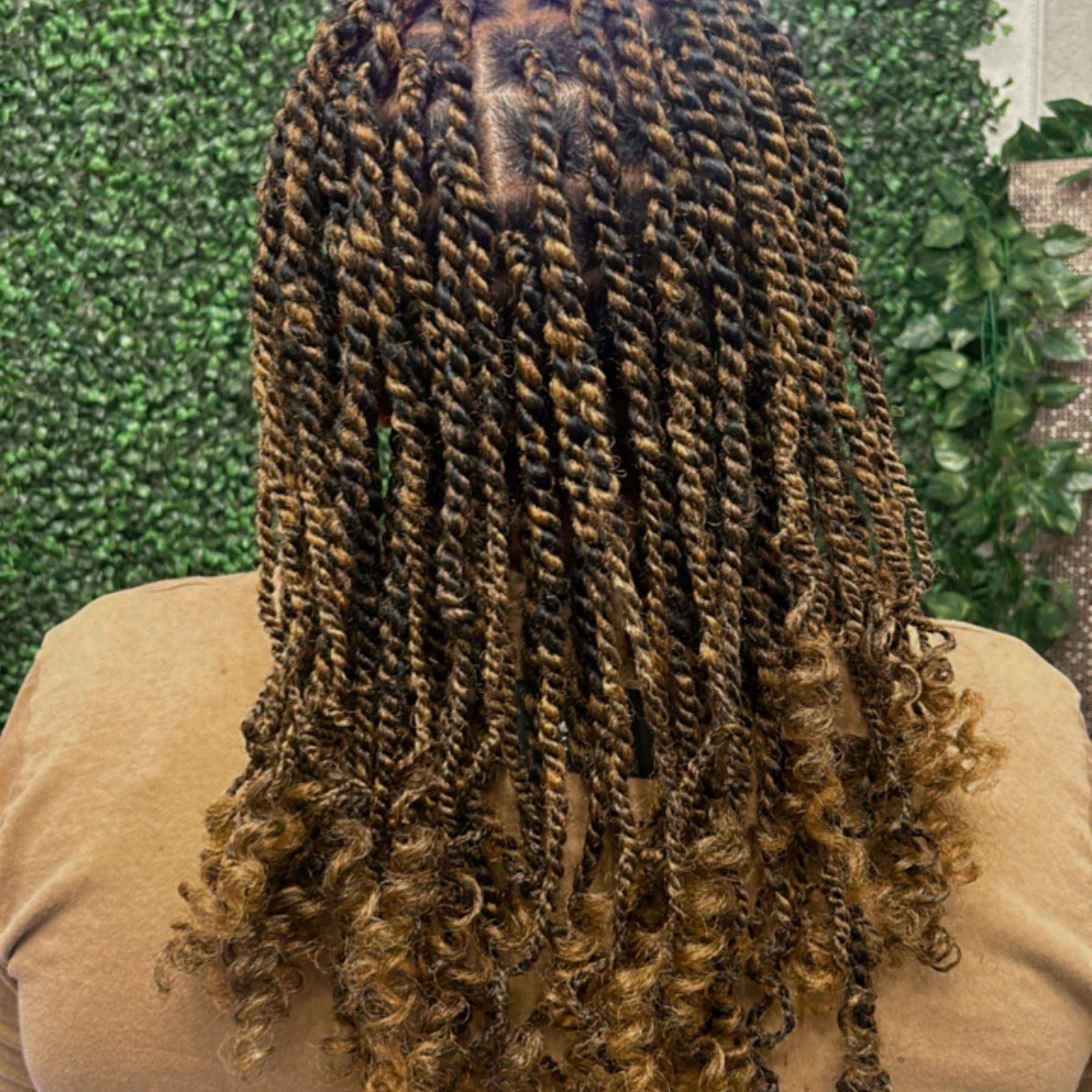 Blowouts, Braids & Beauty Bar Spring Hill