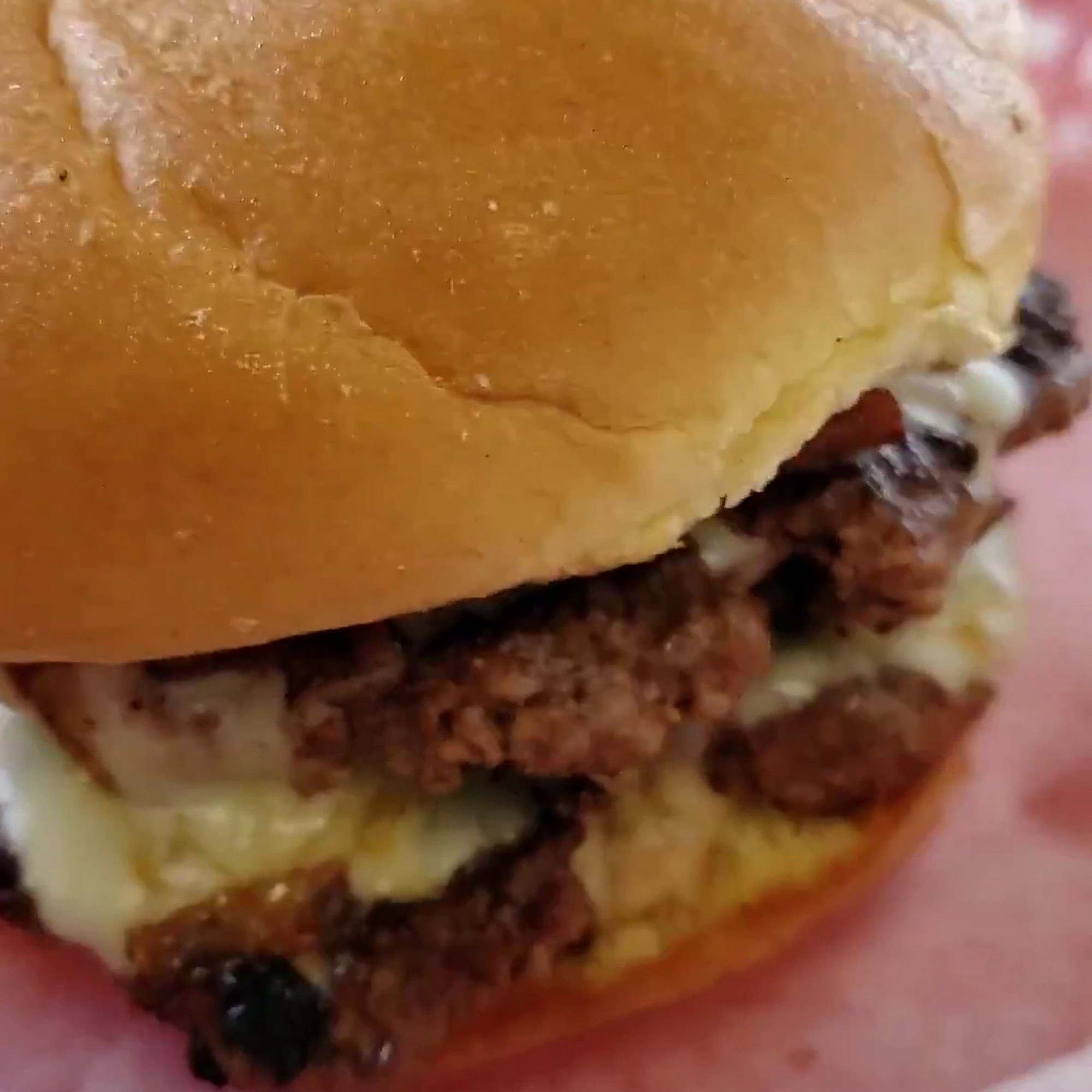 Mutts On 13th St. Cloud