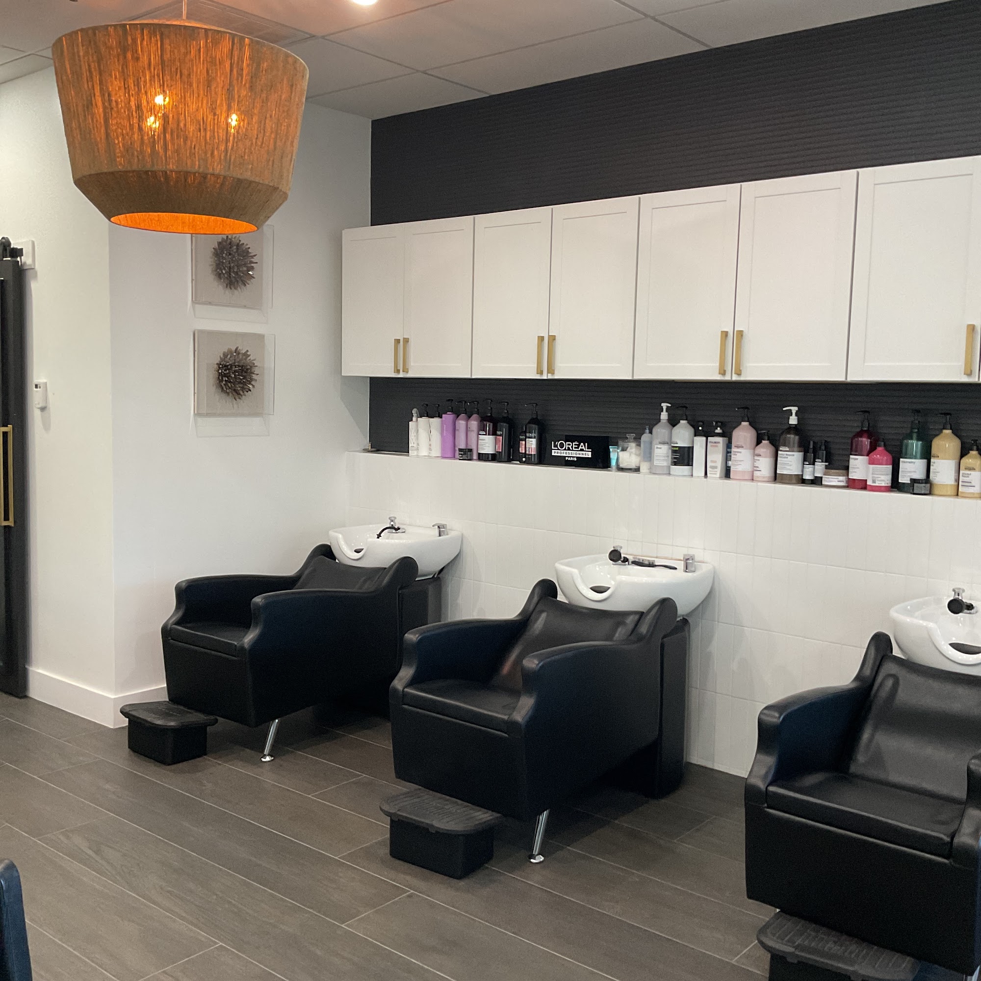 The Fringe Hair Lounge 920 NE Ocean Blvd, Stuart Florida 34996