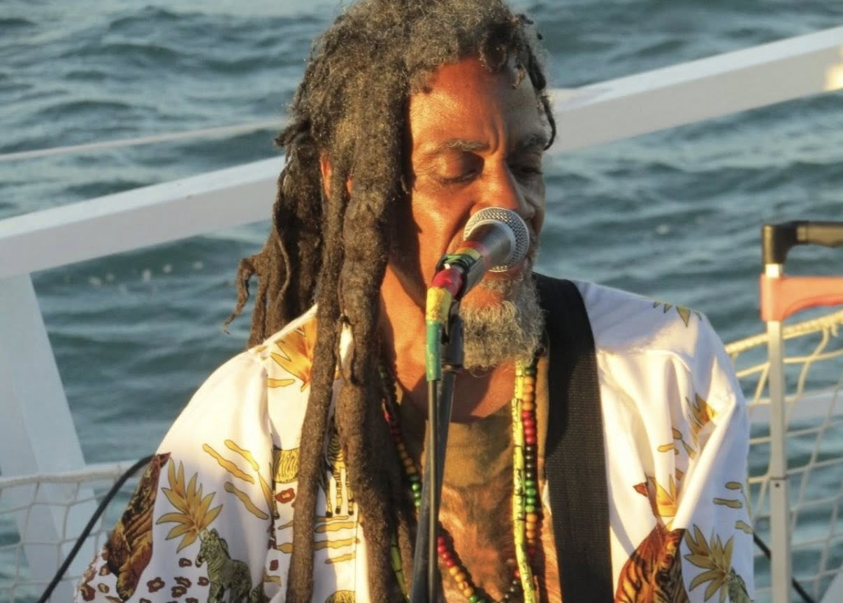 Mangrove Mama's Summerland Key