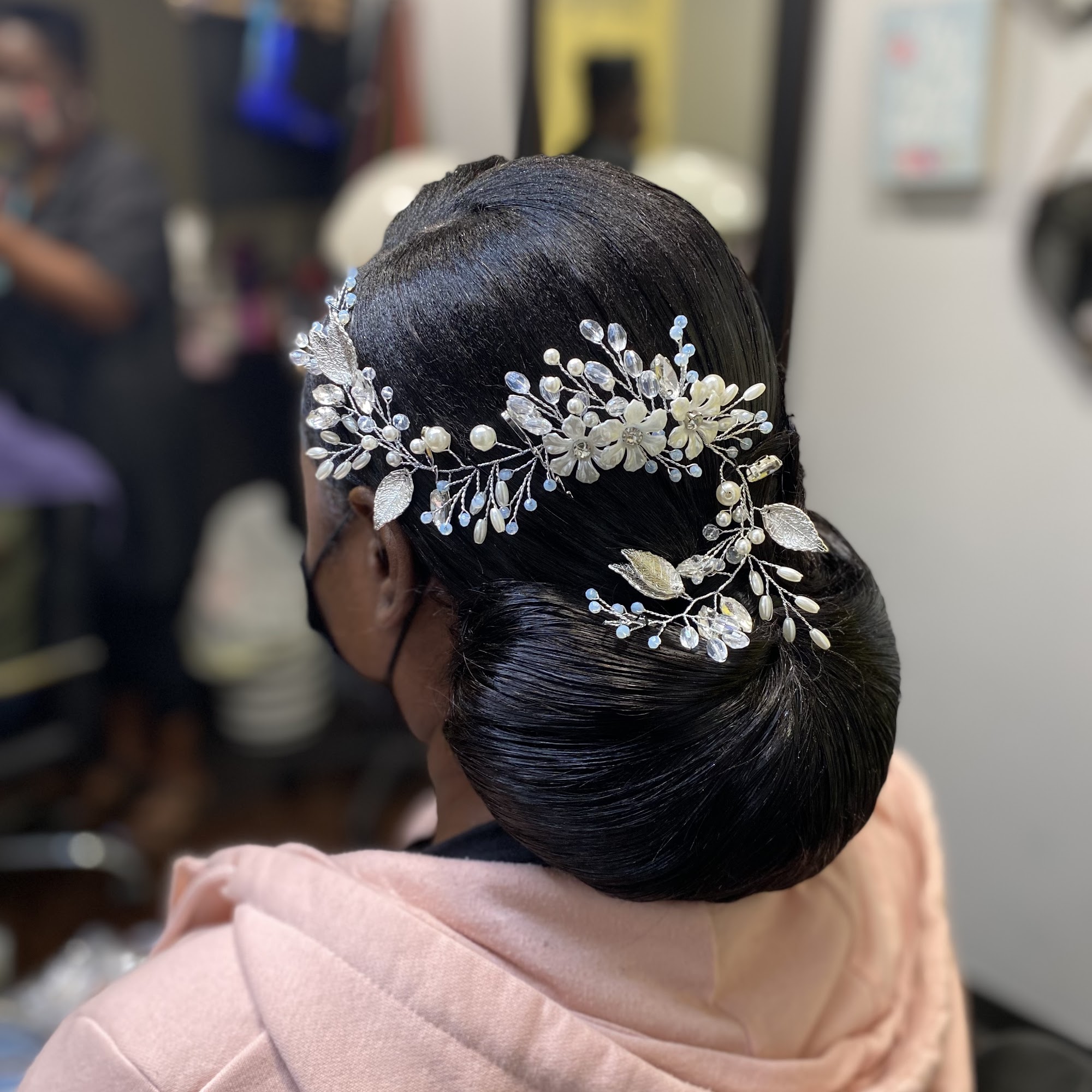 Klassic Hair Salon 5845 N University Dr Suite 103A, Tamarac Florida 33321