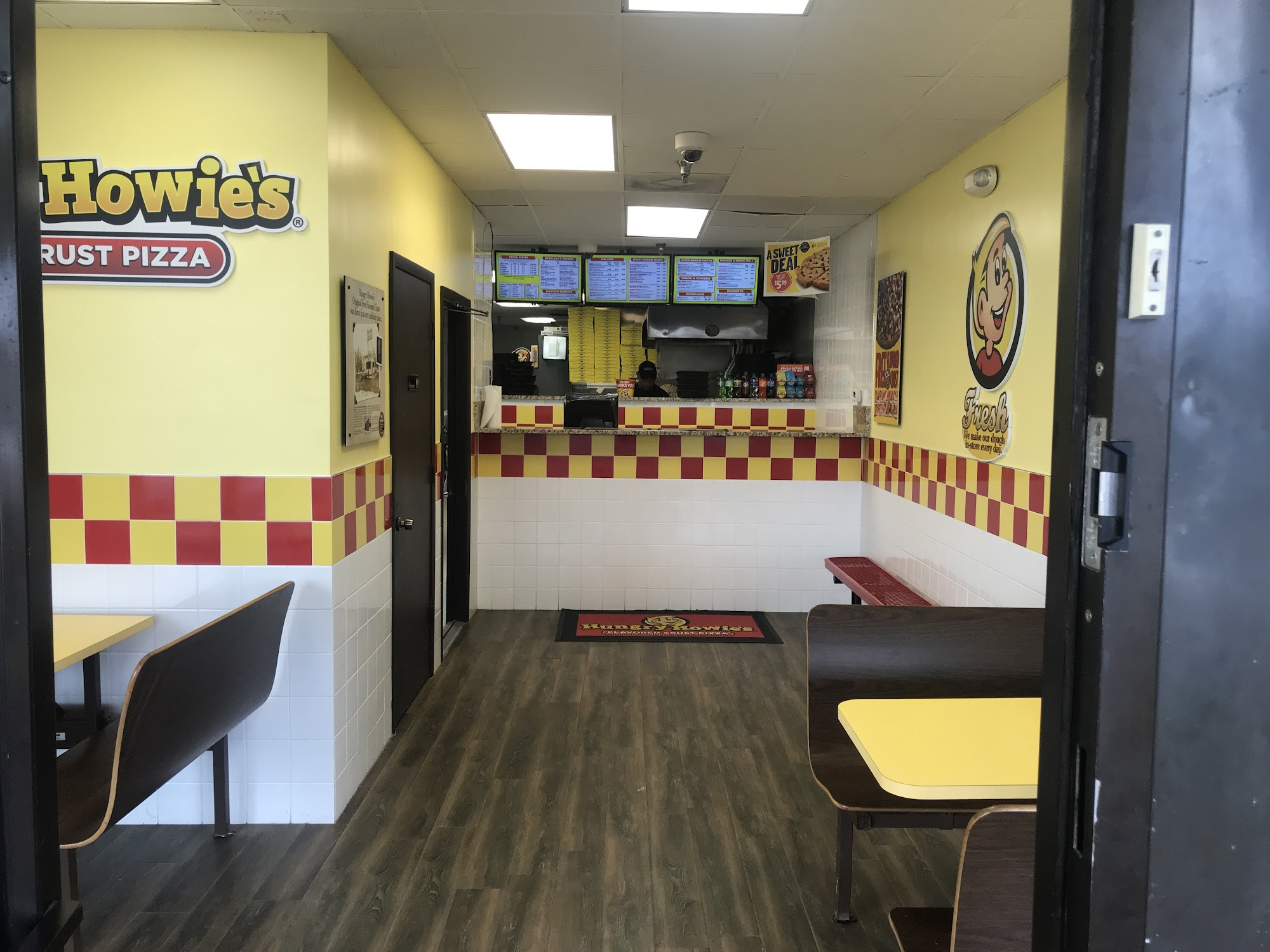 Hungry Howie's Pizza & Subs Menu