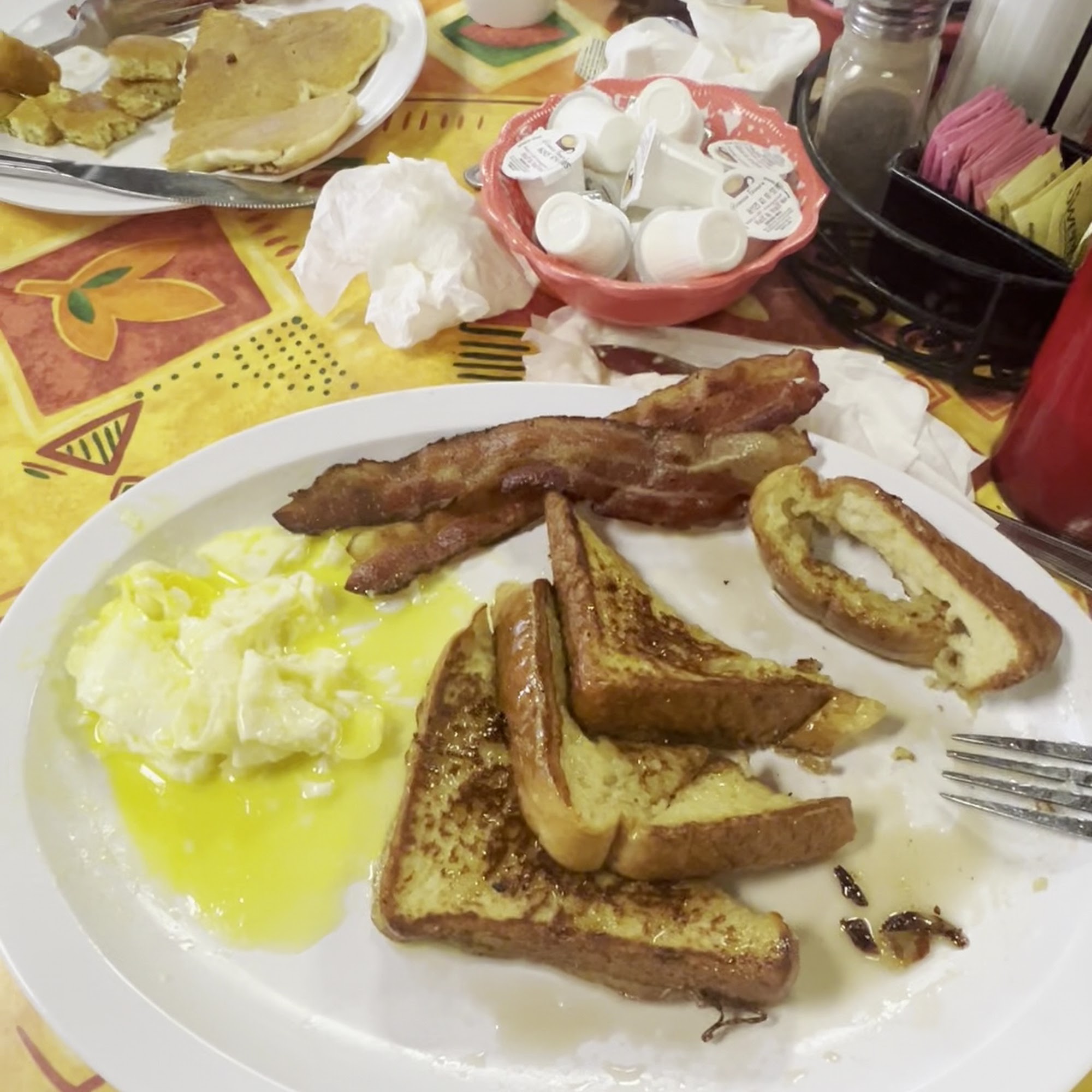 Ellie's Breakfast & Lunch Tampa