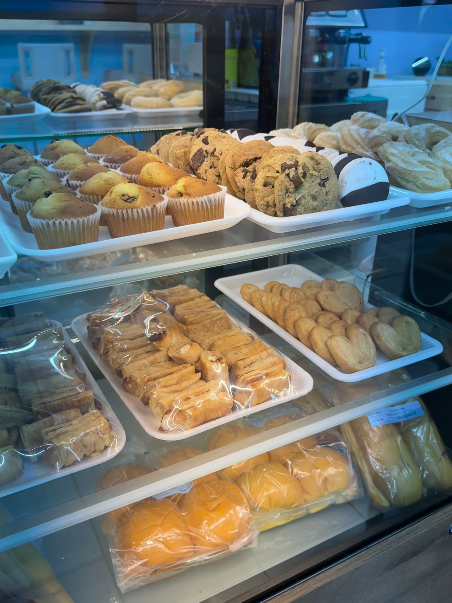 Emymar Bakery Corporation Menu