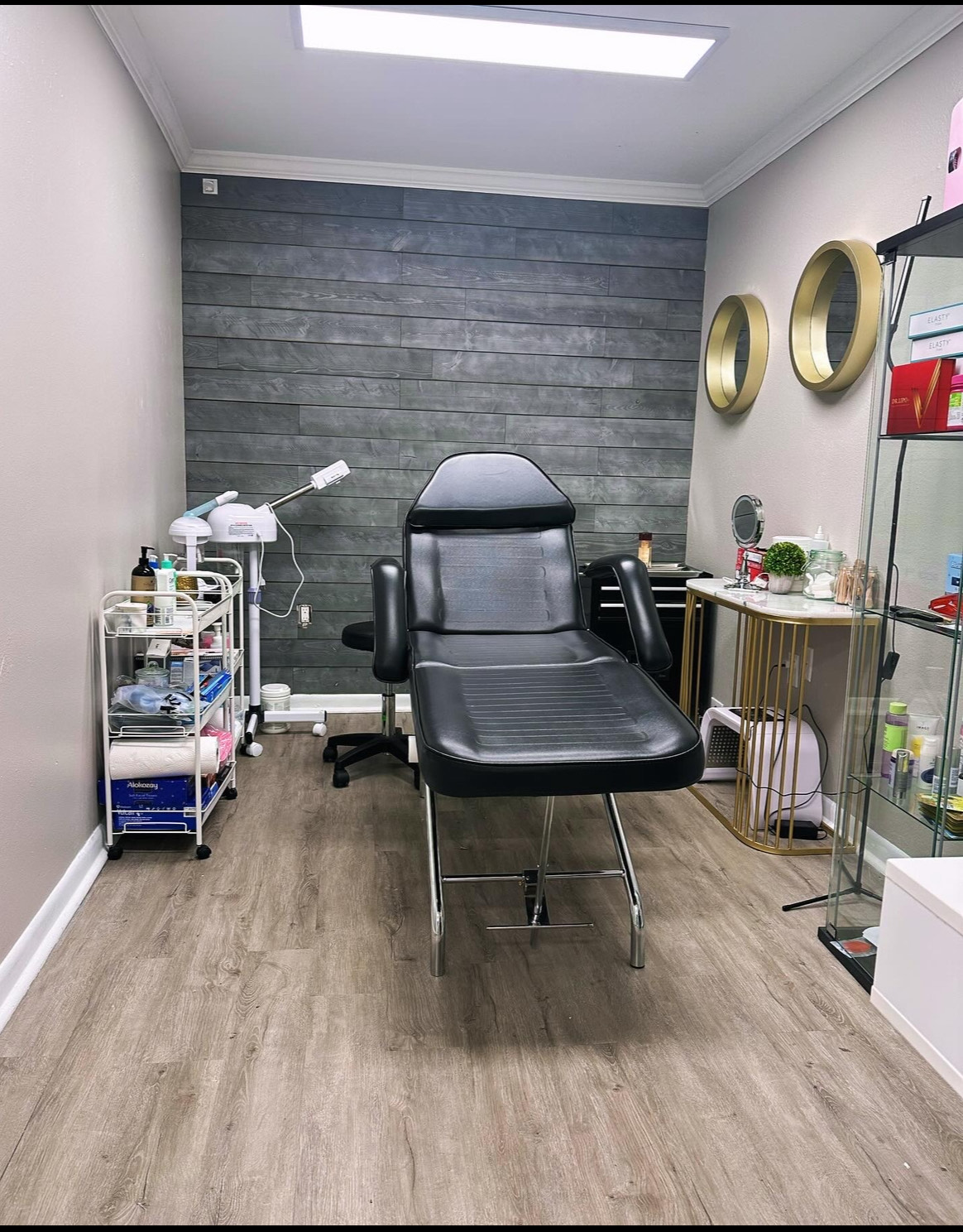 La Vie En Rose Day Spa