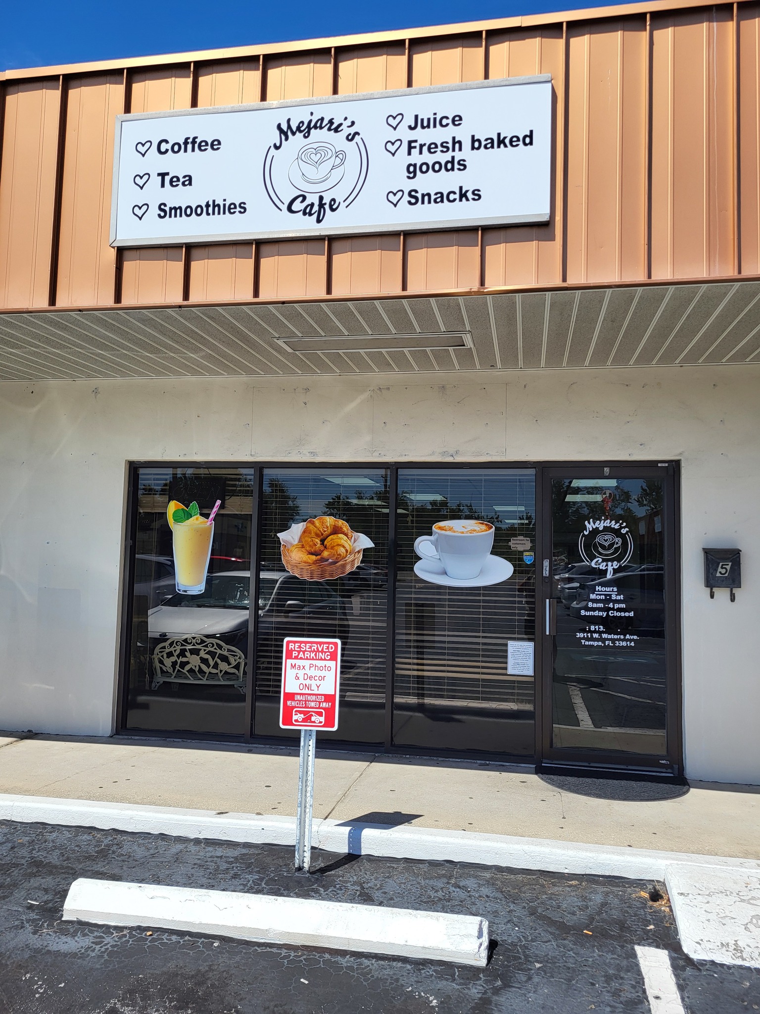 Naty's Cafe & Delights Menu