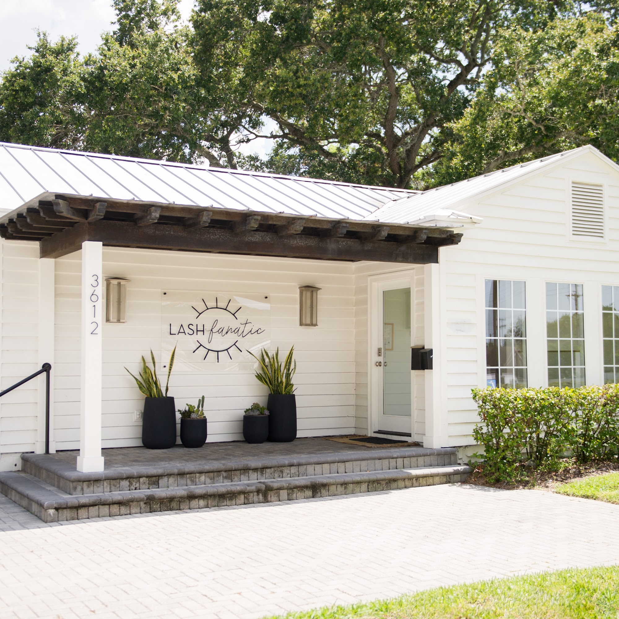 Lashfanatic 3612 W Azeele St, Tampa Florida 33609