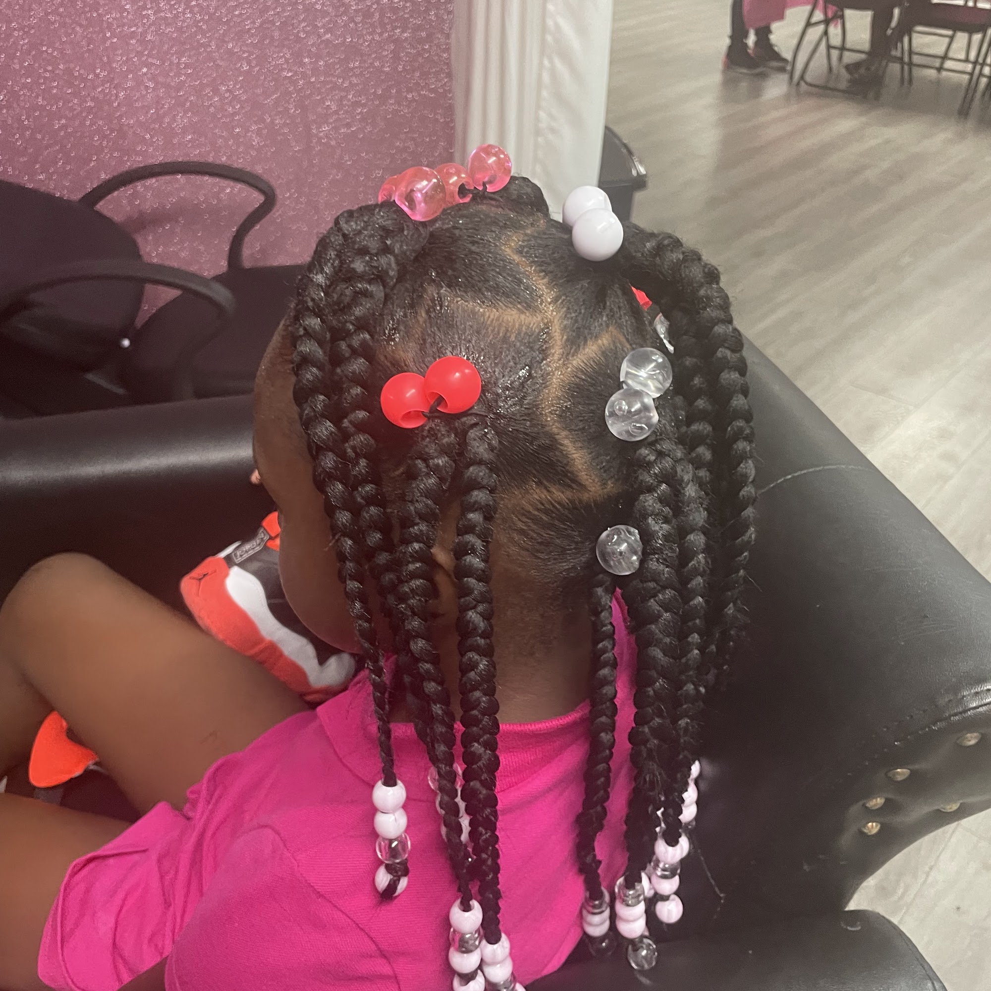 A Nice Beautique 12421 N Florida Ave, Tampa Florida 33612