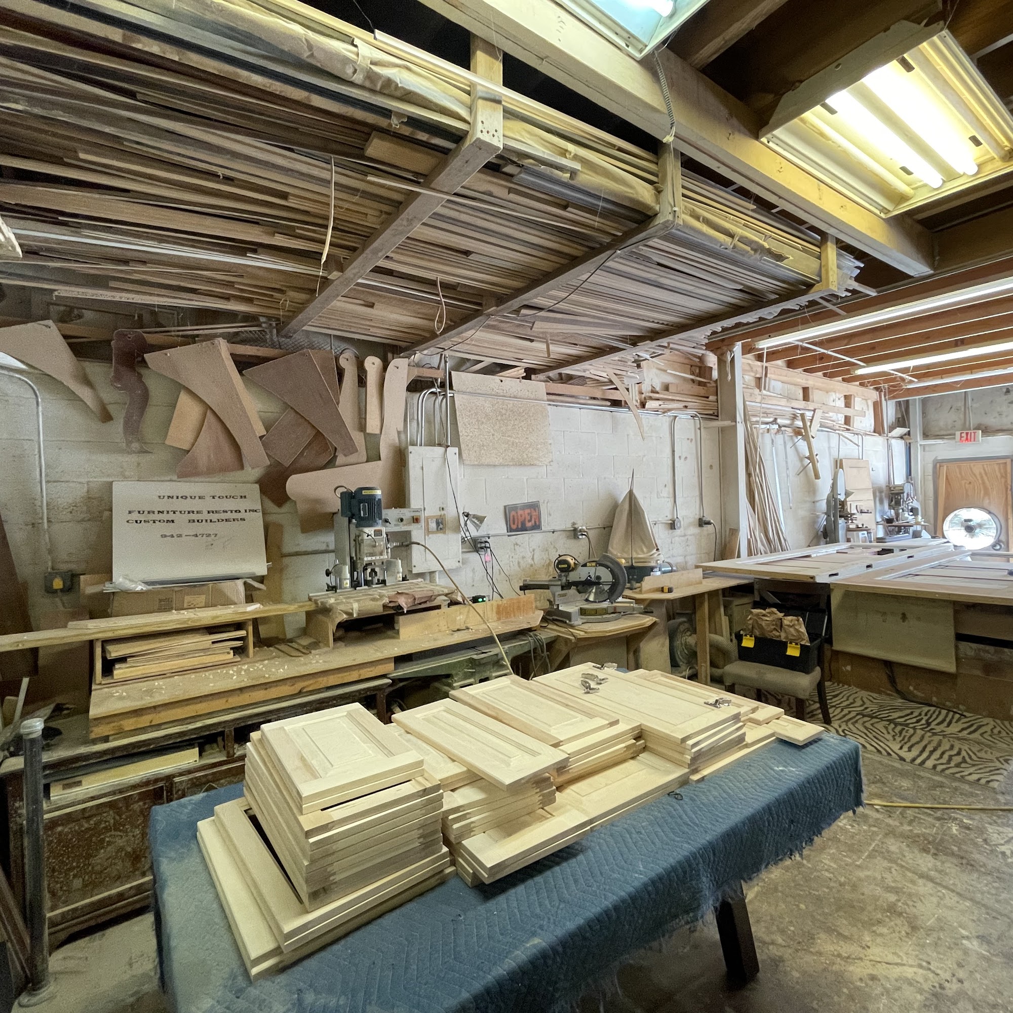 Marco's Fine Kitchen Cabinets, LLC. 716 Wesley Ave, Tarpon Springs Florida 34689