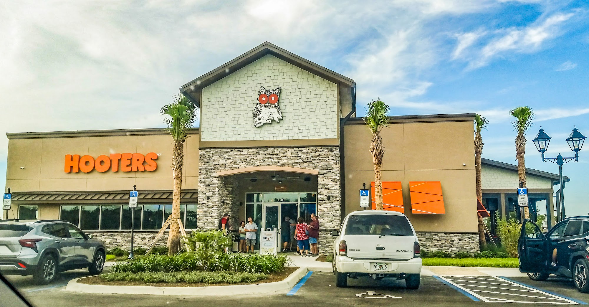 Original Hooters 700 Kristine Way, The Villages