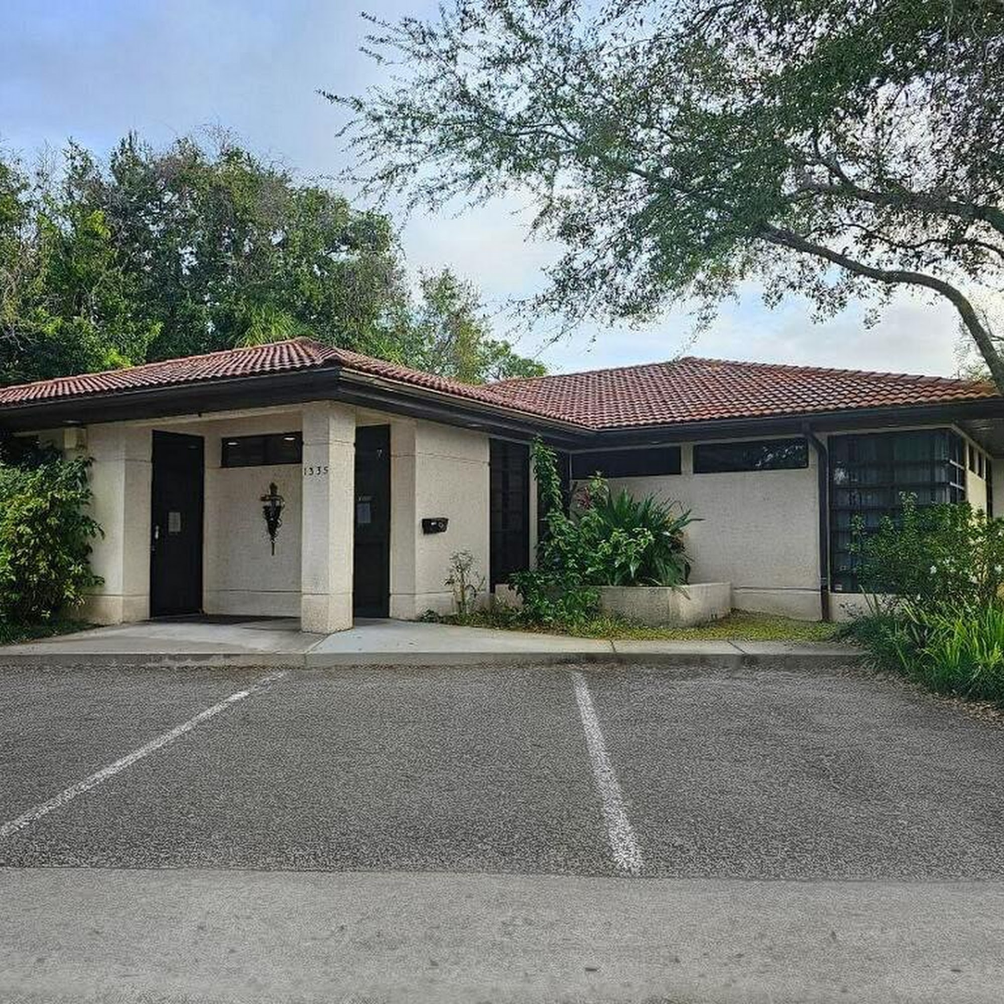 Singleton Avenue Animal Hospital Titusville