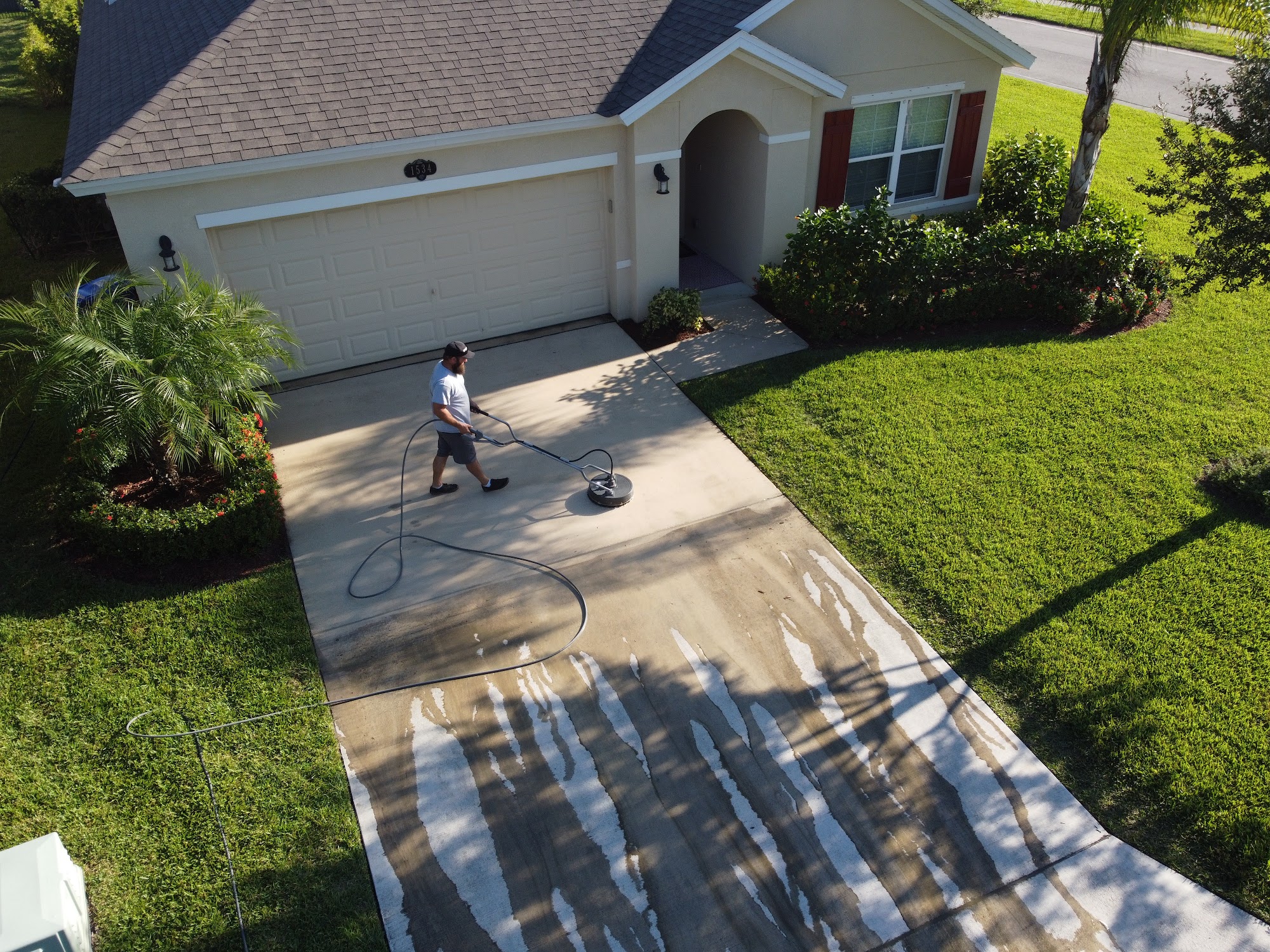 Island Styles Pressure Cleaning & Roof Washing 2505 Langrove Ln SW, Vero Beach Florida 32962