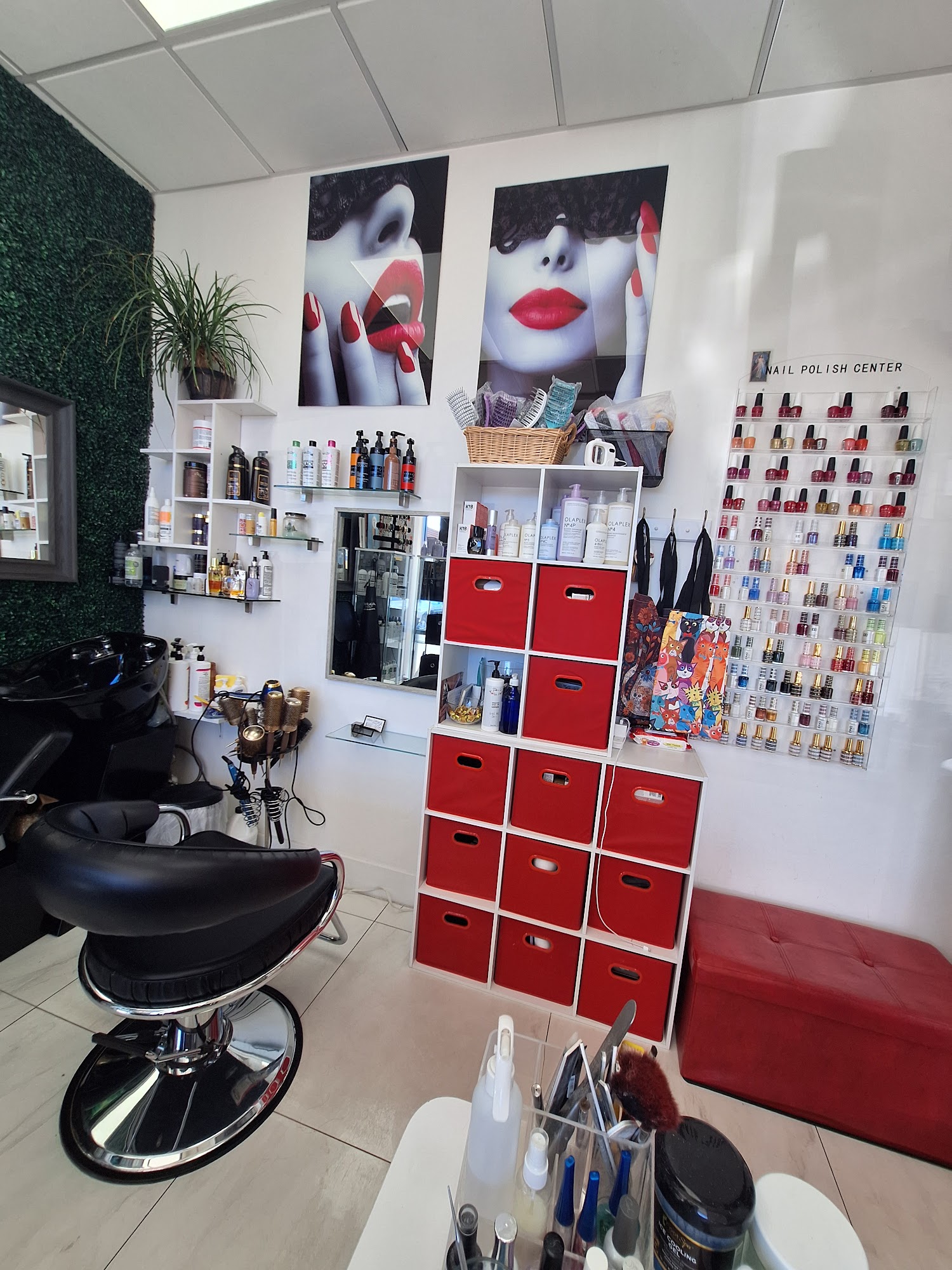 Salon Diane 1076 SW 67th Ave Suite 100, West Miami Florida 33144