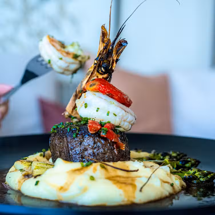 Photo credit: opentable