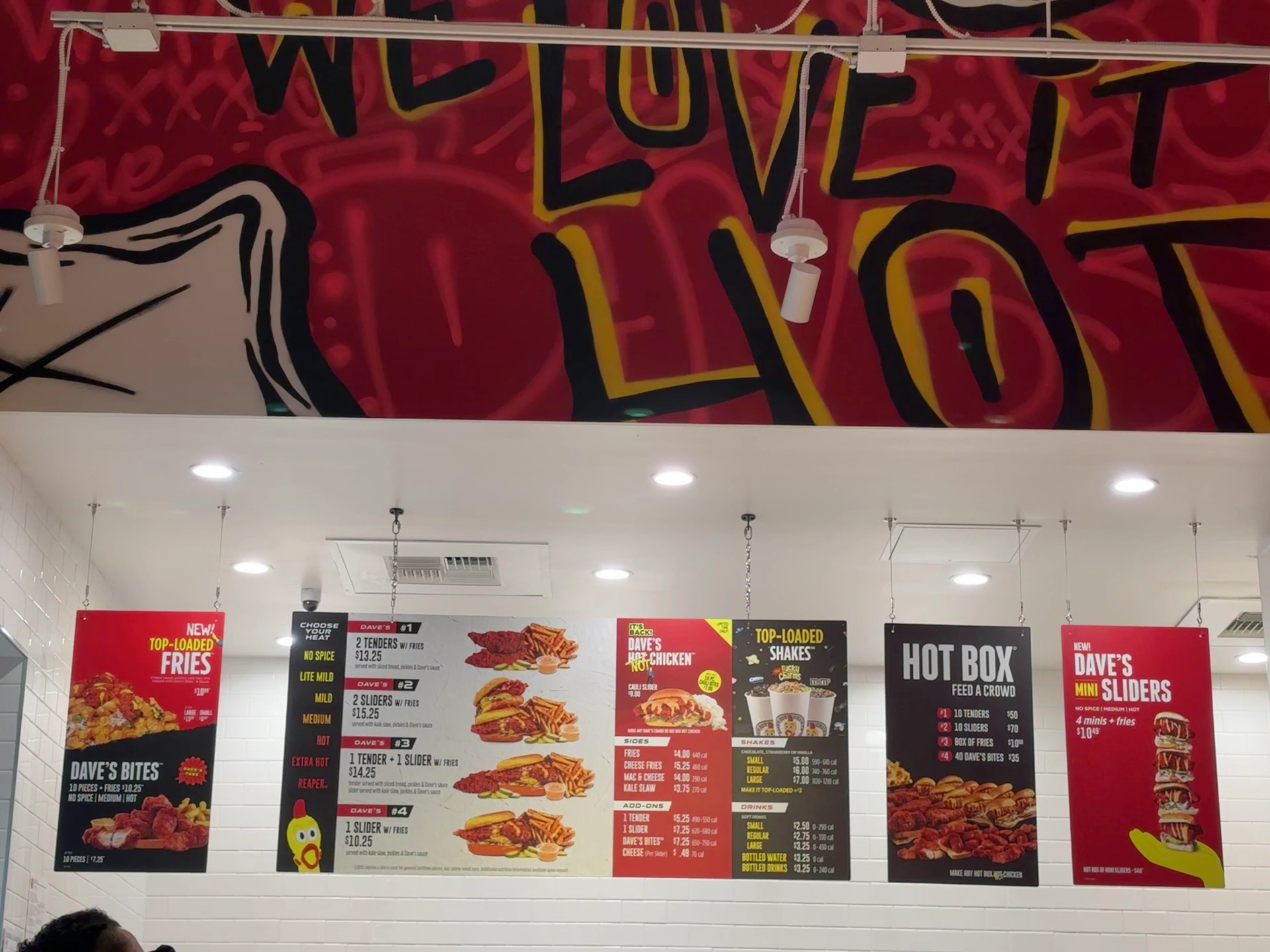 Dave’s Hot Chicken West Palm Beach