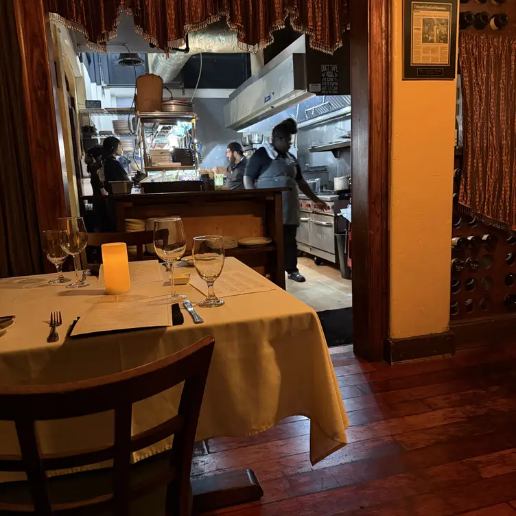 Photo credit: opentable