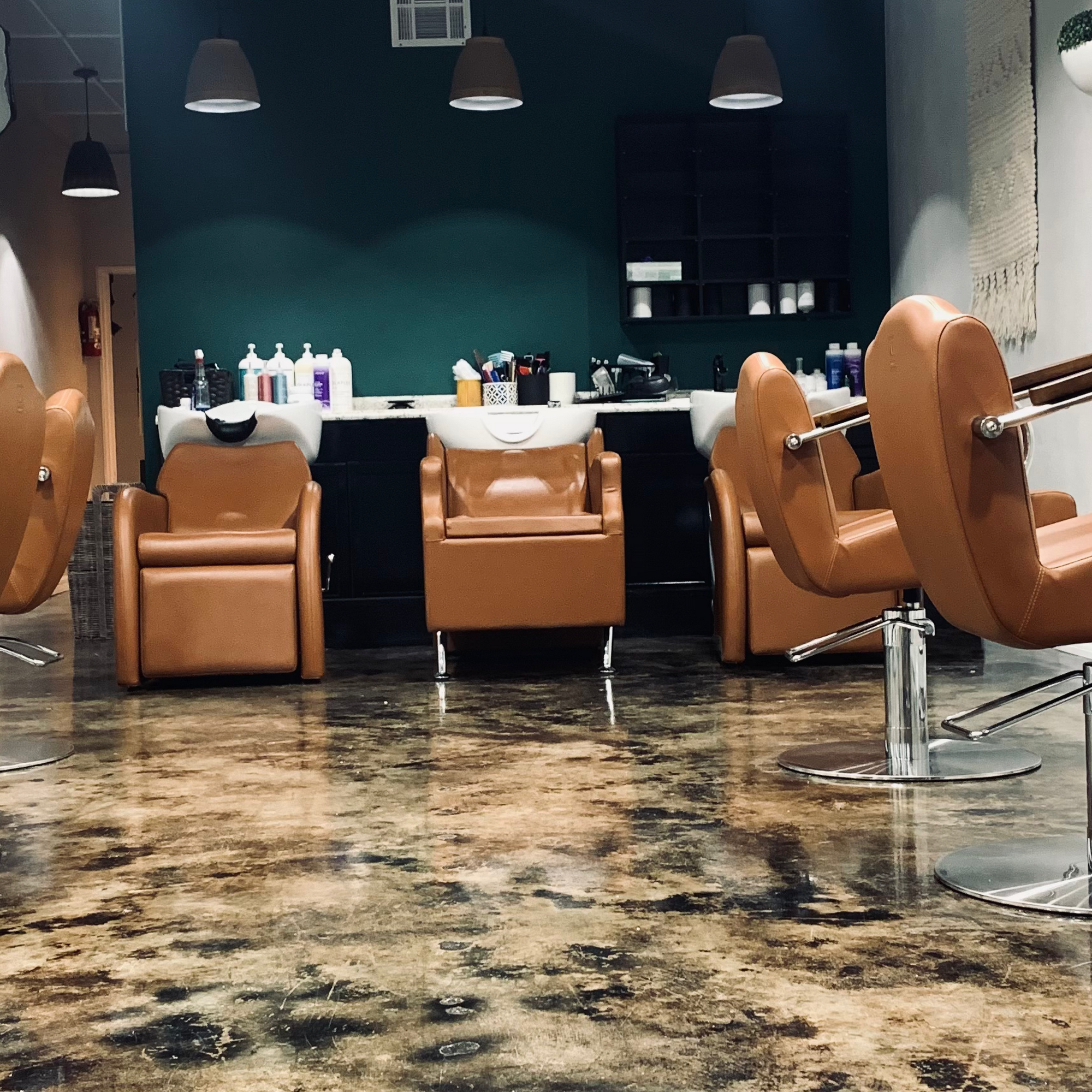 Diosa Hair Studio 160 2nd St SW, Winter Haven Florida 33880