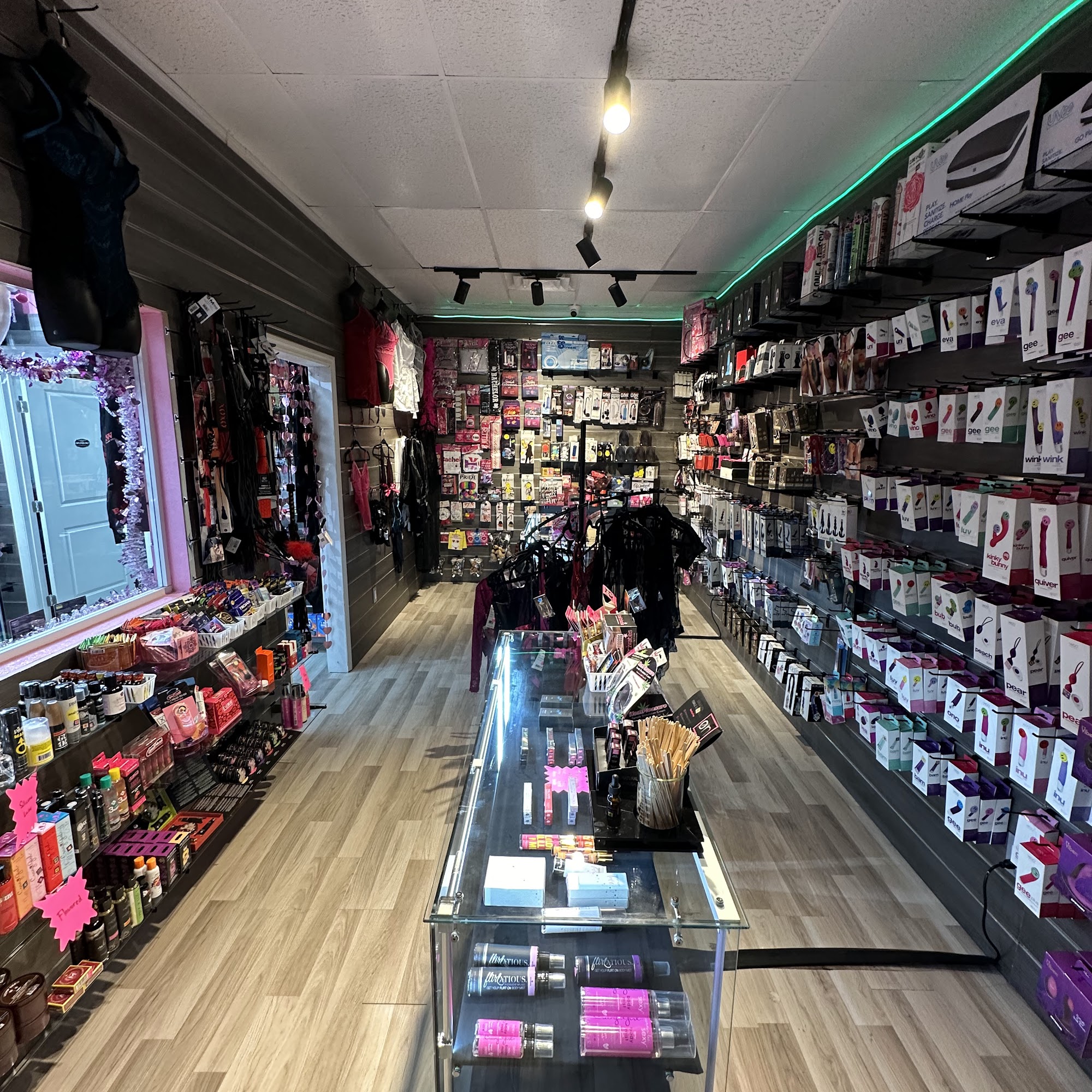 Pink Cloud Smoke Shop