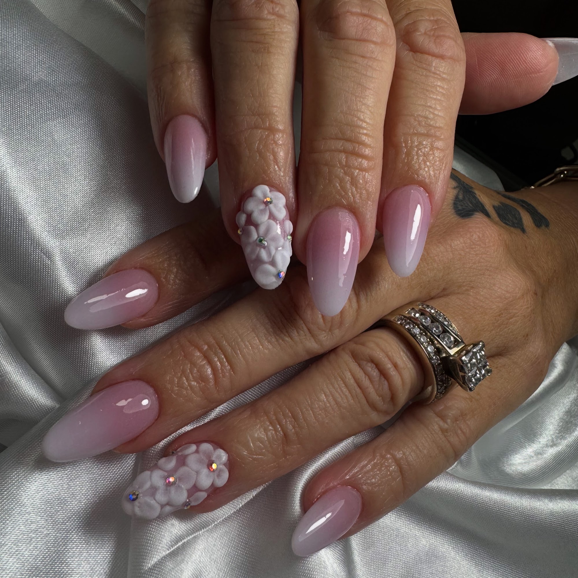 Wuapa’s Nails at Posh Salon Suites 6250 Cypress Gardens Blvd, Winter Haven Florida 33884