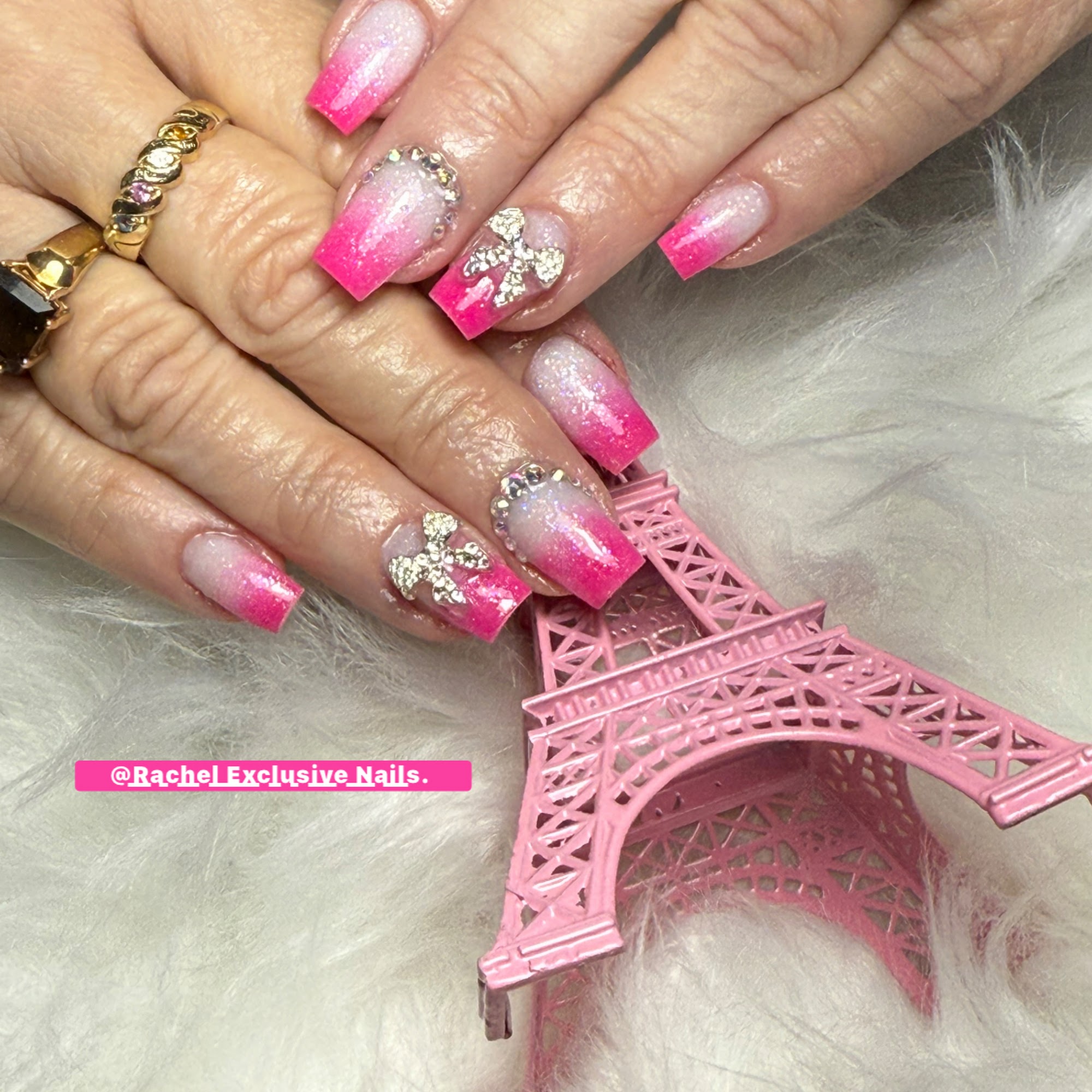 Rachel Exclusive Nails and Medical Pedicures.