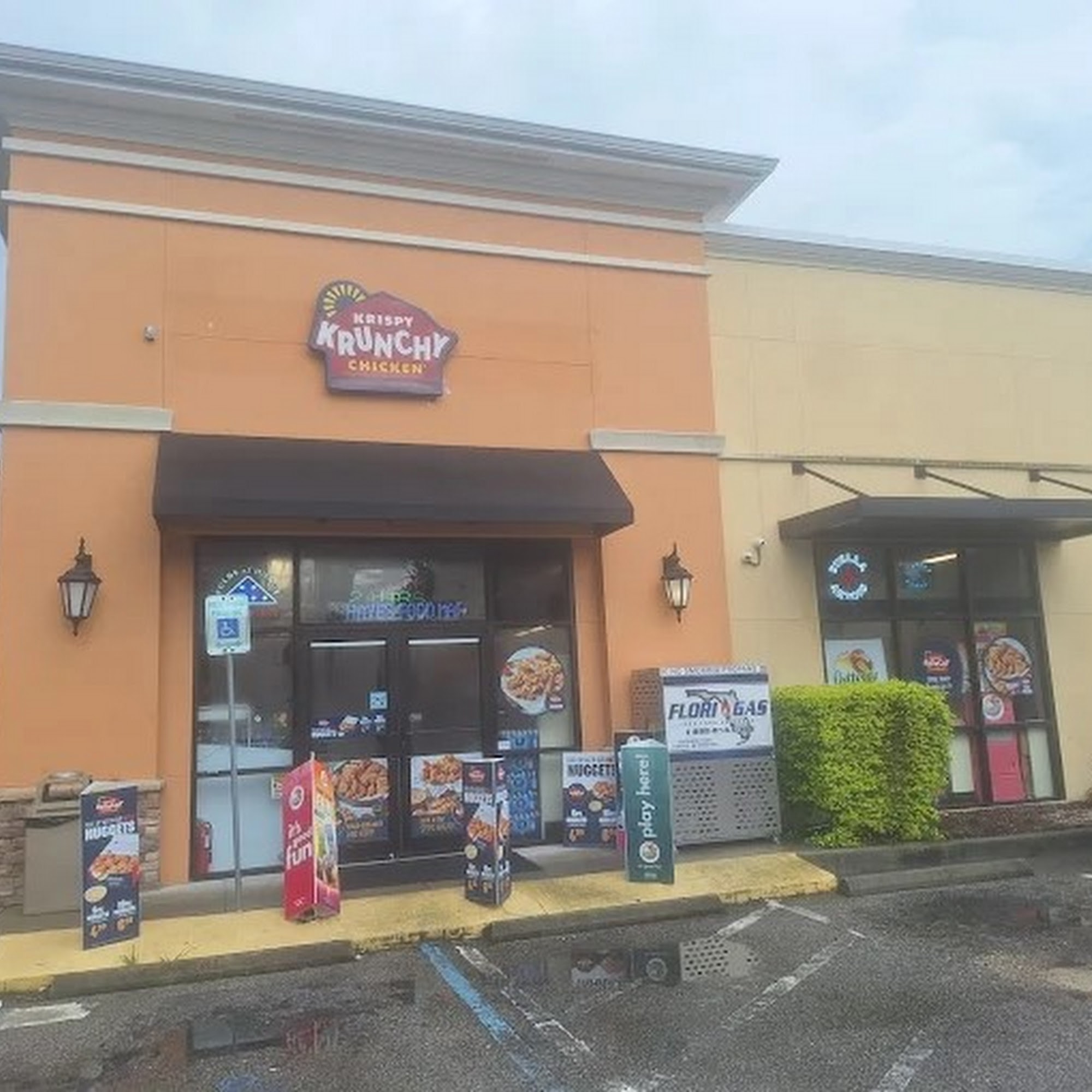 Krispy Krunchy Chicken 701 E State Rd 434, Winter Springs