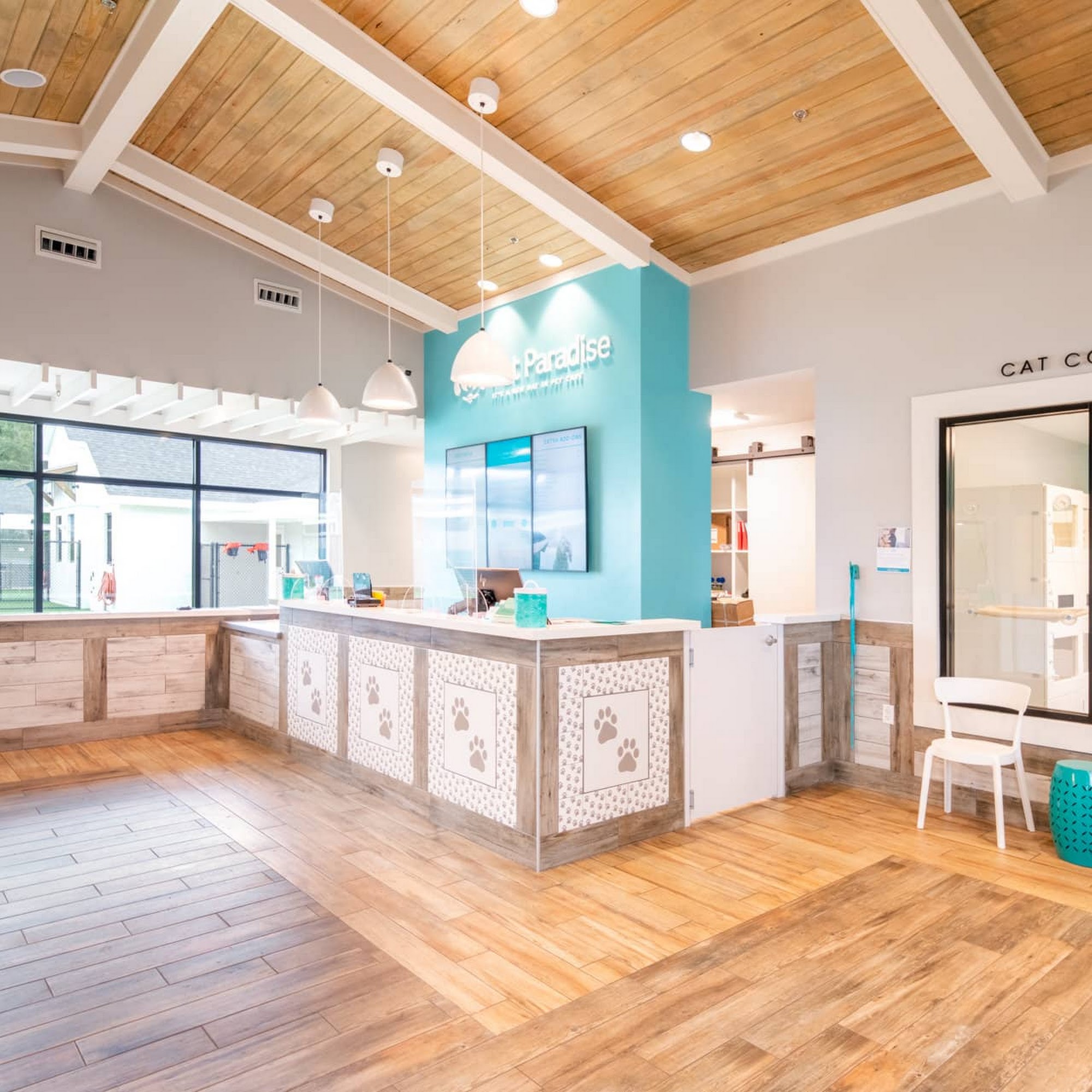 Pet Paradise Amelia Yulee