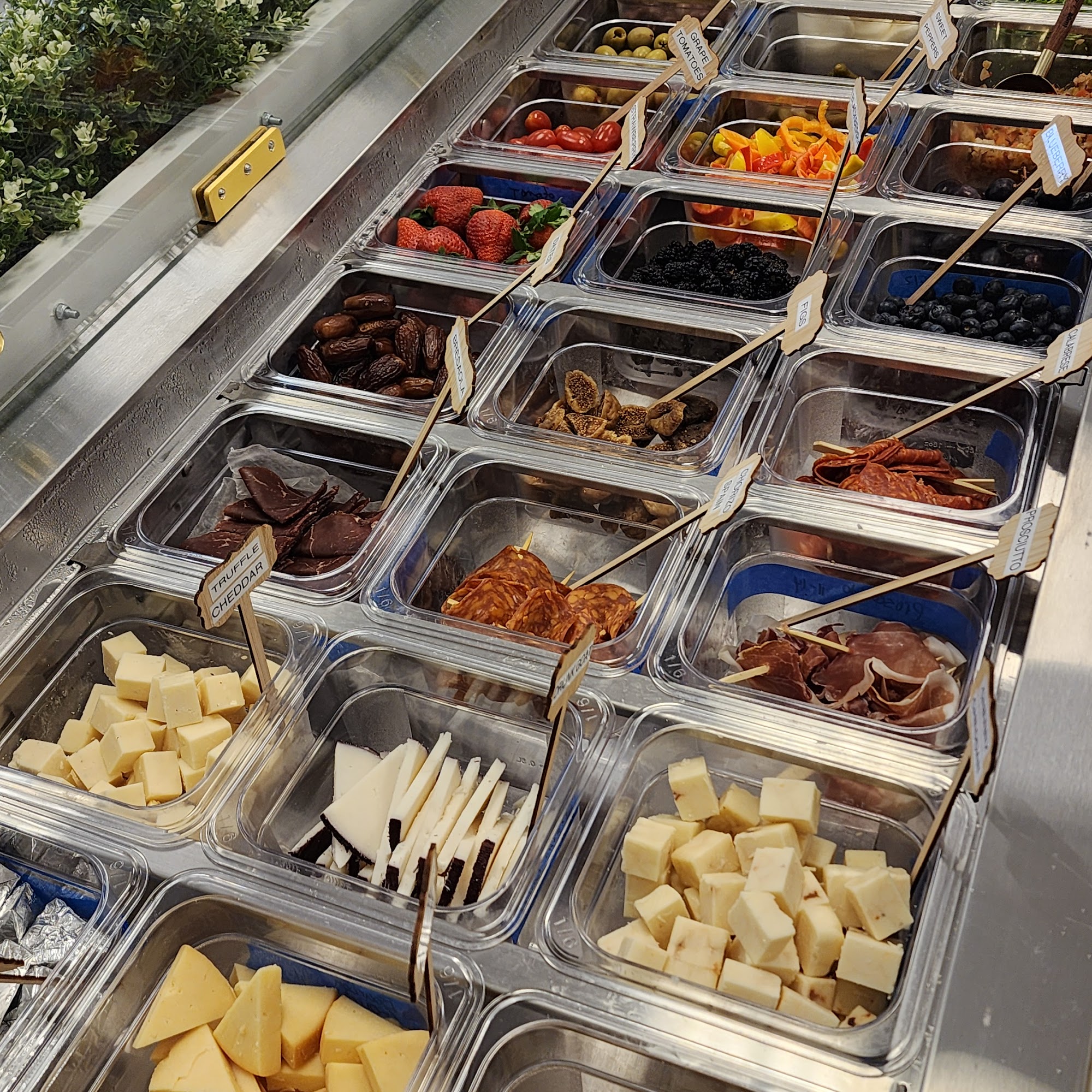 Luxe Picnics by Les : The Boutique 464073 FL-200 #10, Yulee