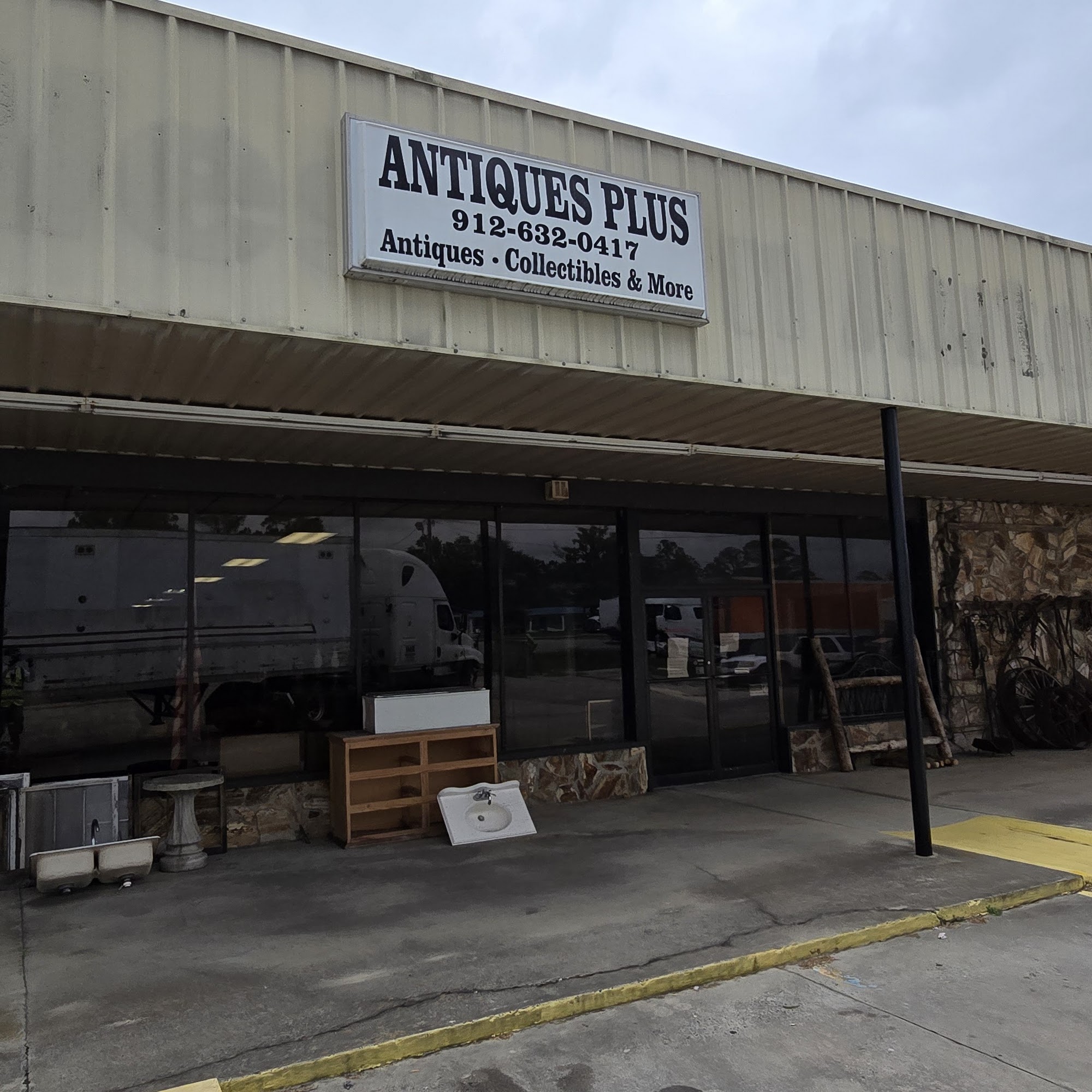 Antique Plus Alma