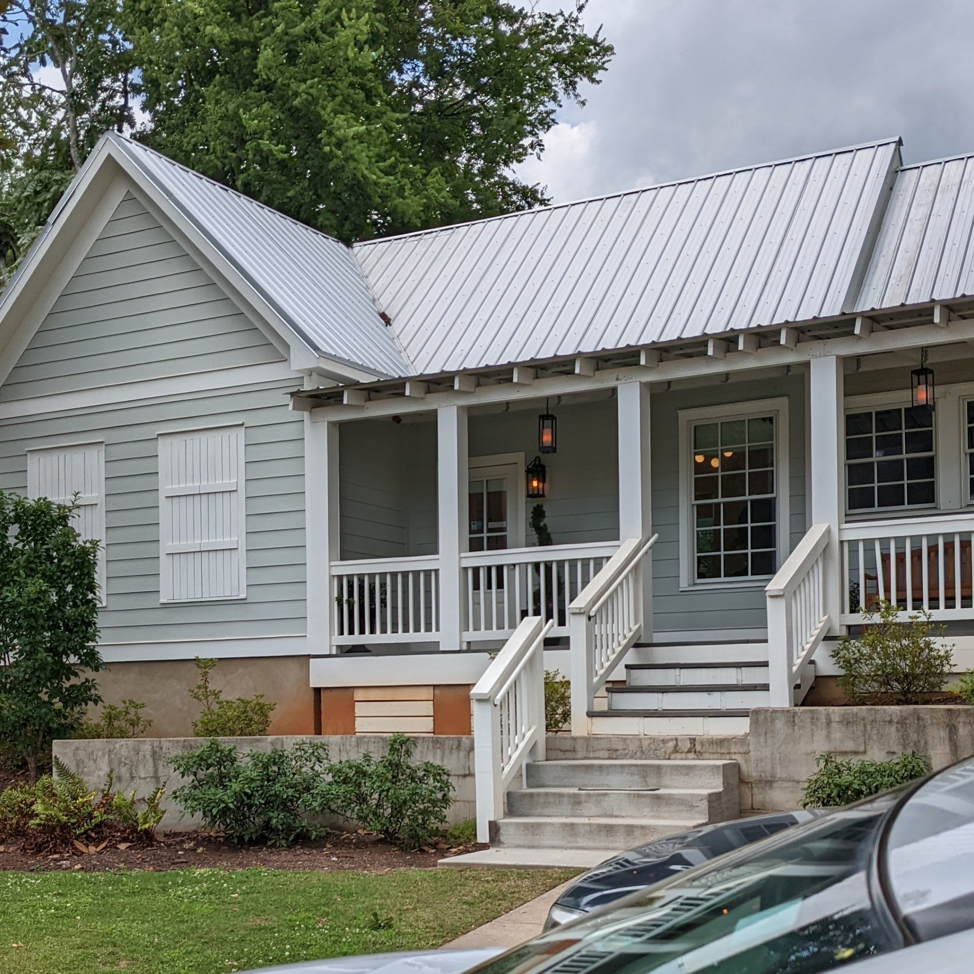 Salon 220 220 Prince Ave Suite B, Athens Georgia 30601