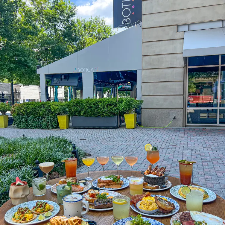 Photo credit: opentable