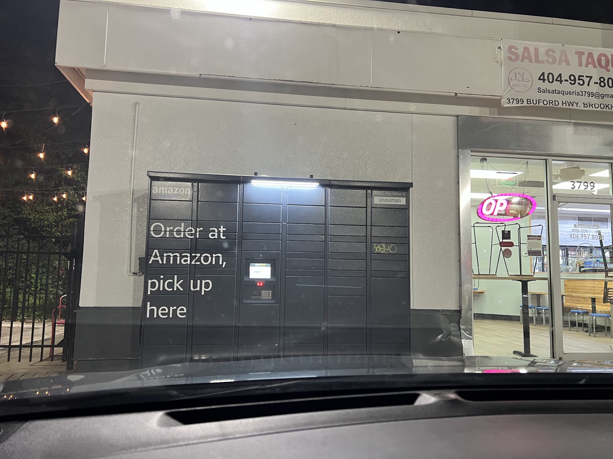 Amazon hub - SNOWMAN