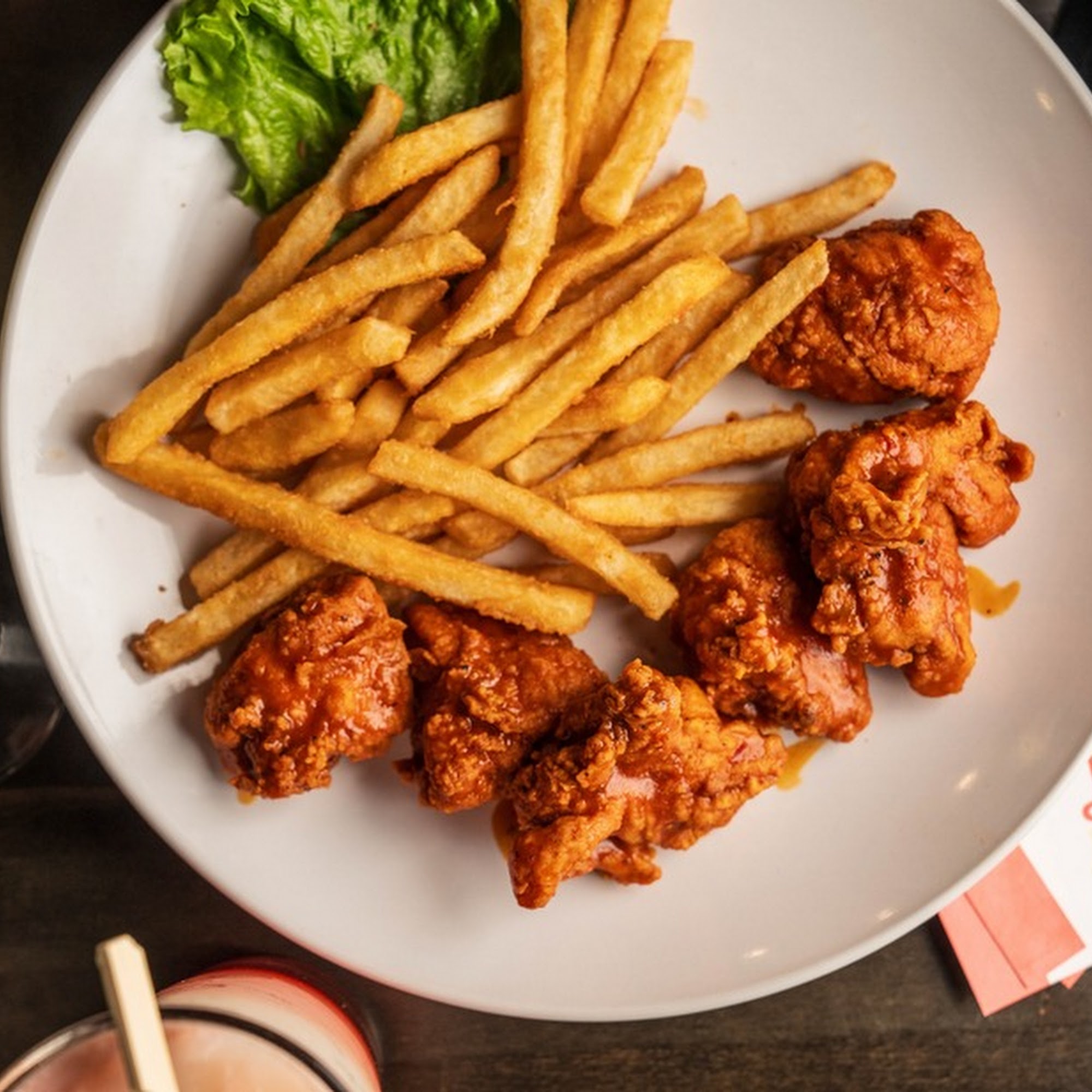 Dave's Sports Bar and Grill Atlanta